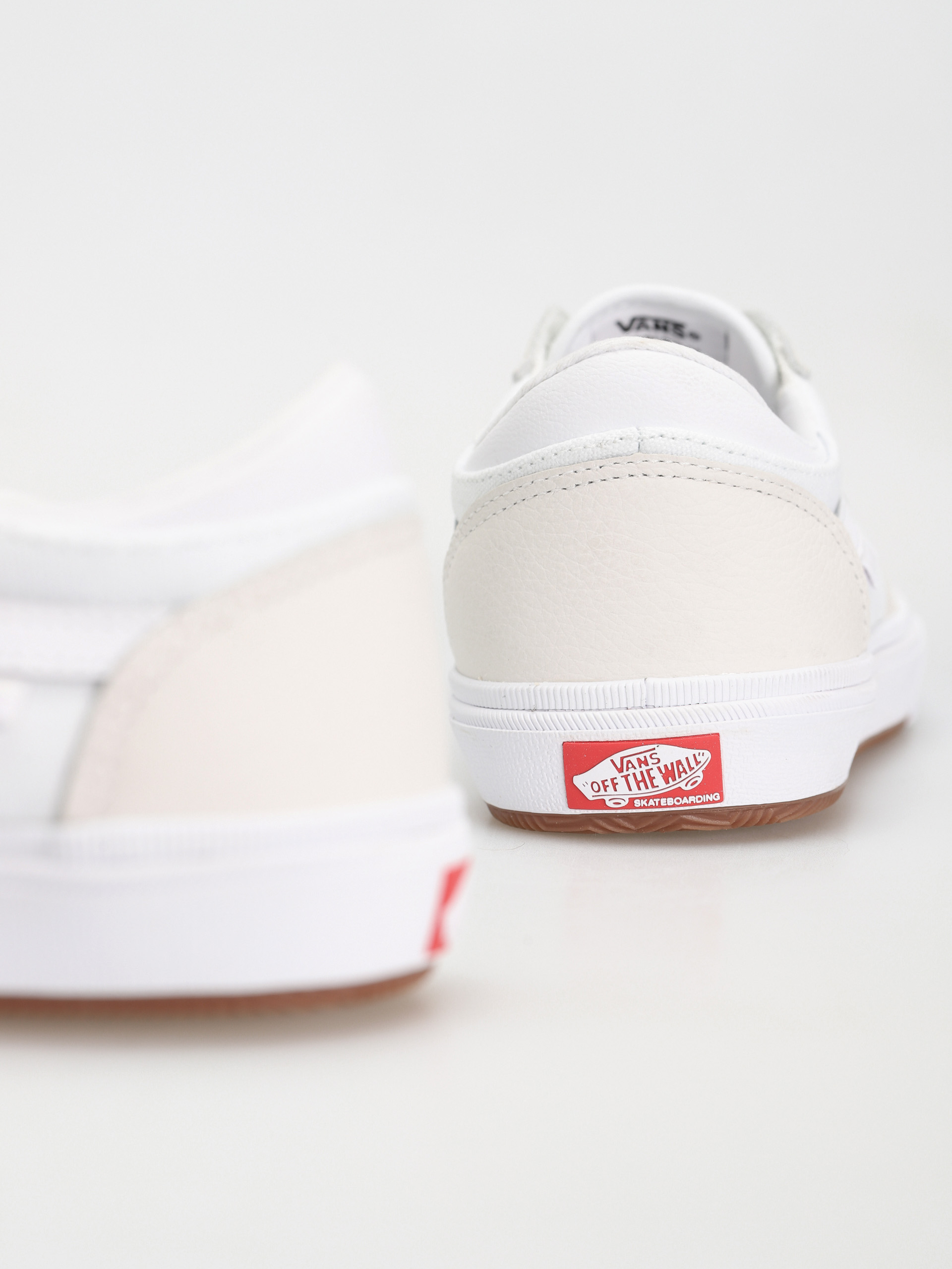 Buty Vans Gilbert Crockett (leather white/white)