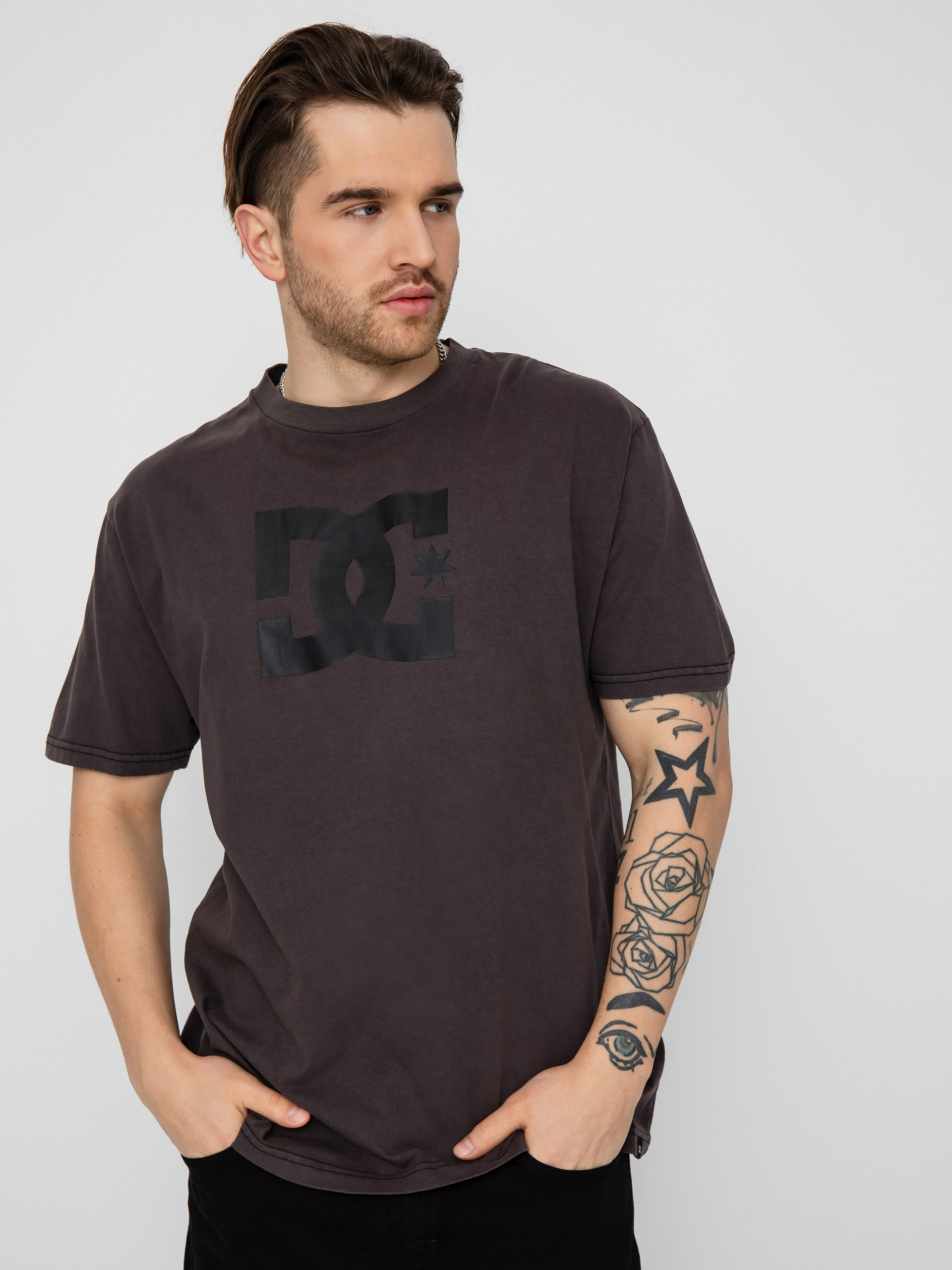 T-shirt DC Star Pigment (black enzyme wash)