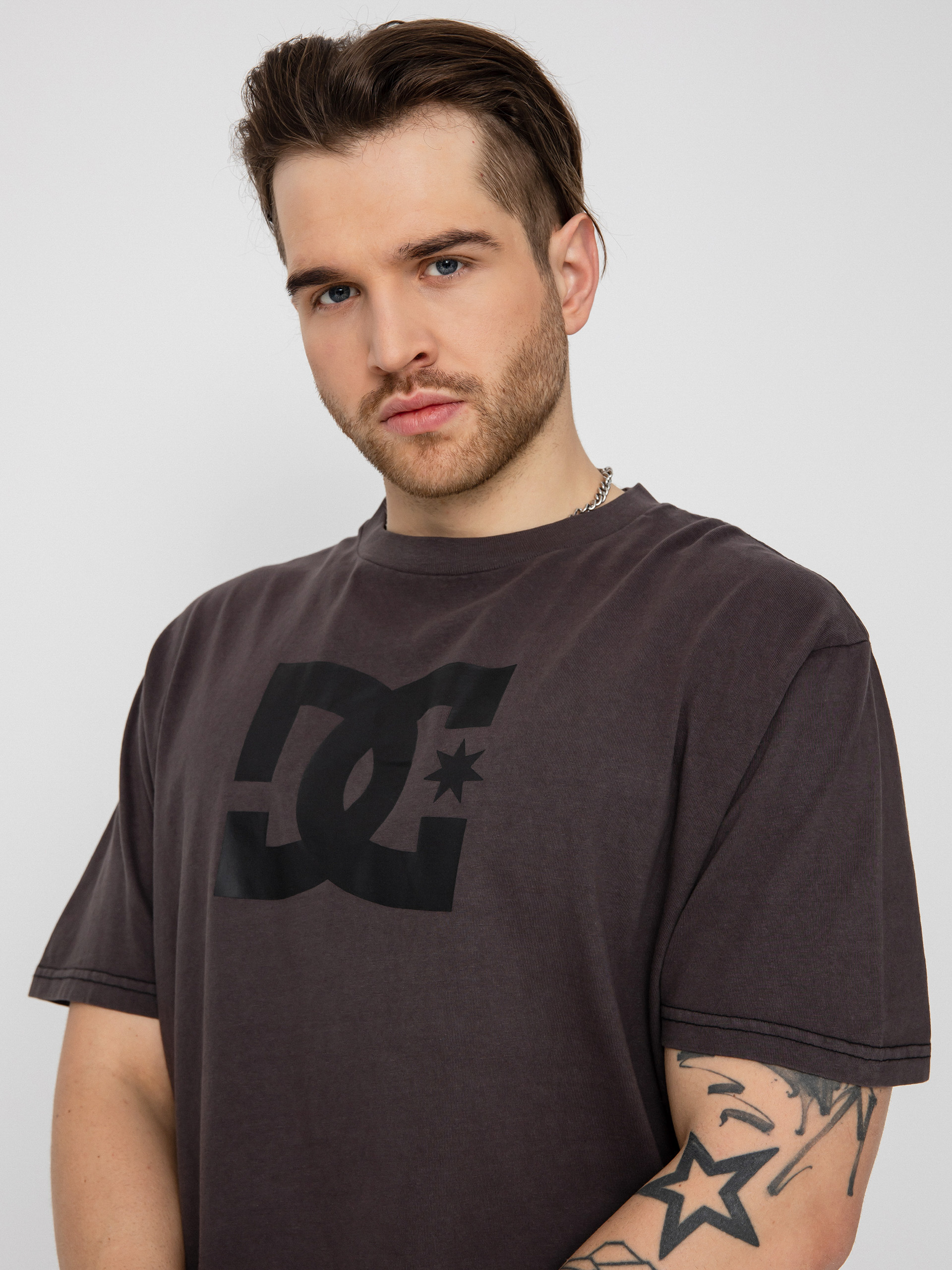 T-shirt DC Star Pigment (black enzyme wash)