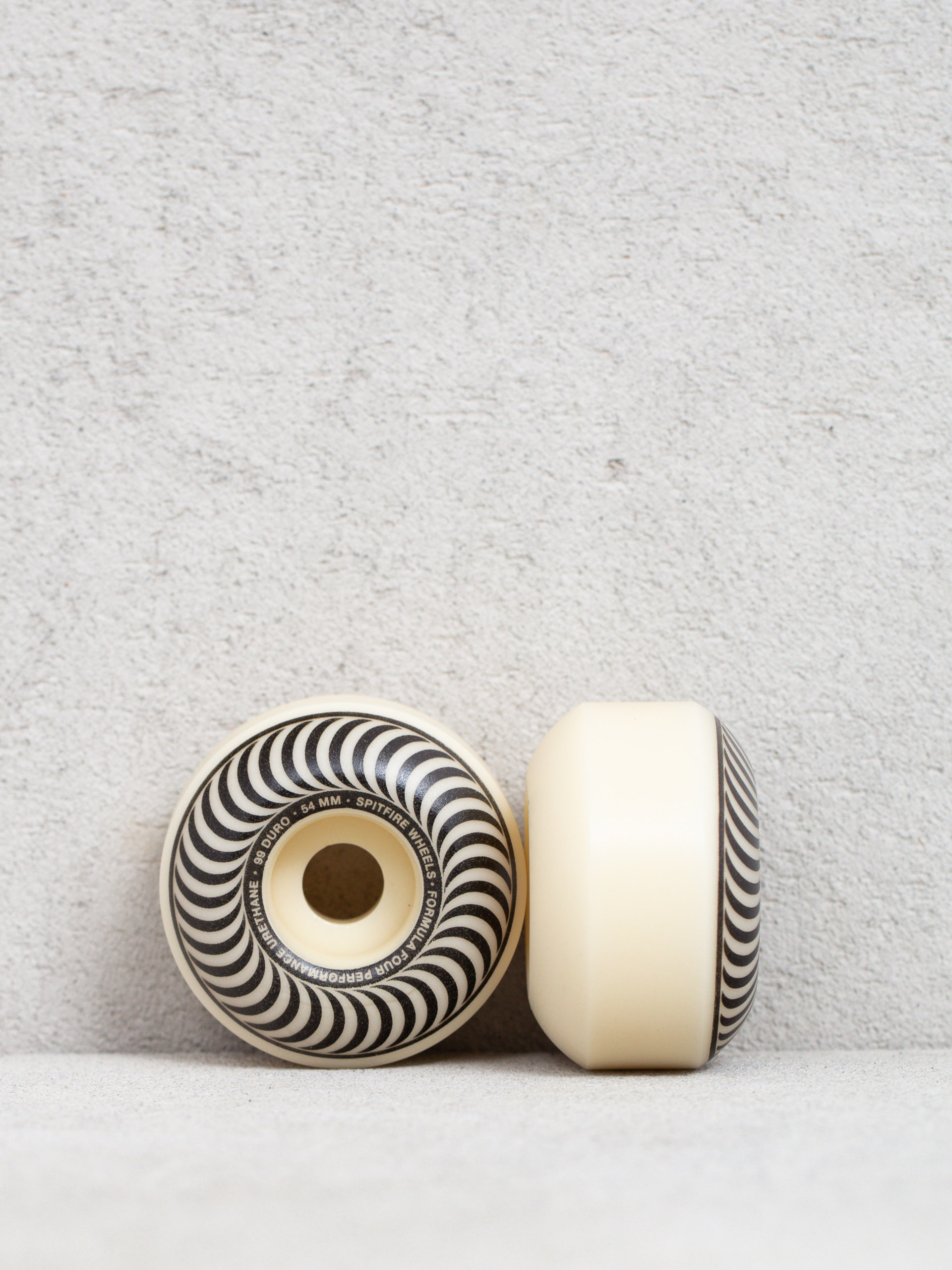 Kółka Spitfire F4 99D Glow Classic (white/silver)