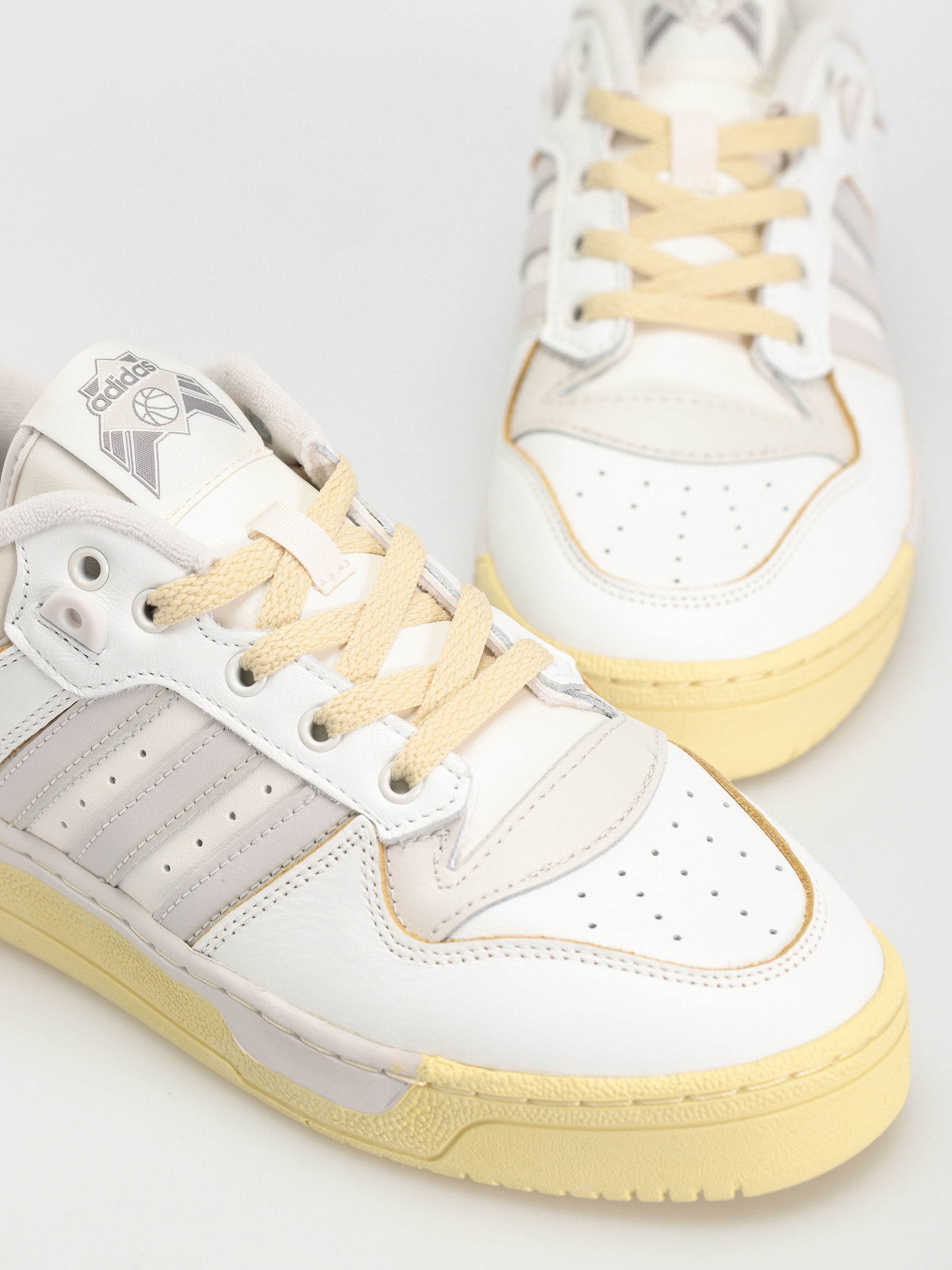 Buty adidas Originals Rivalry Low 86 (cwhite/greone/owhite)
