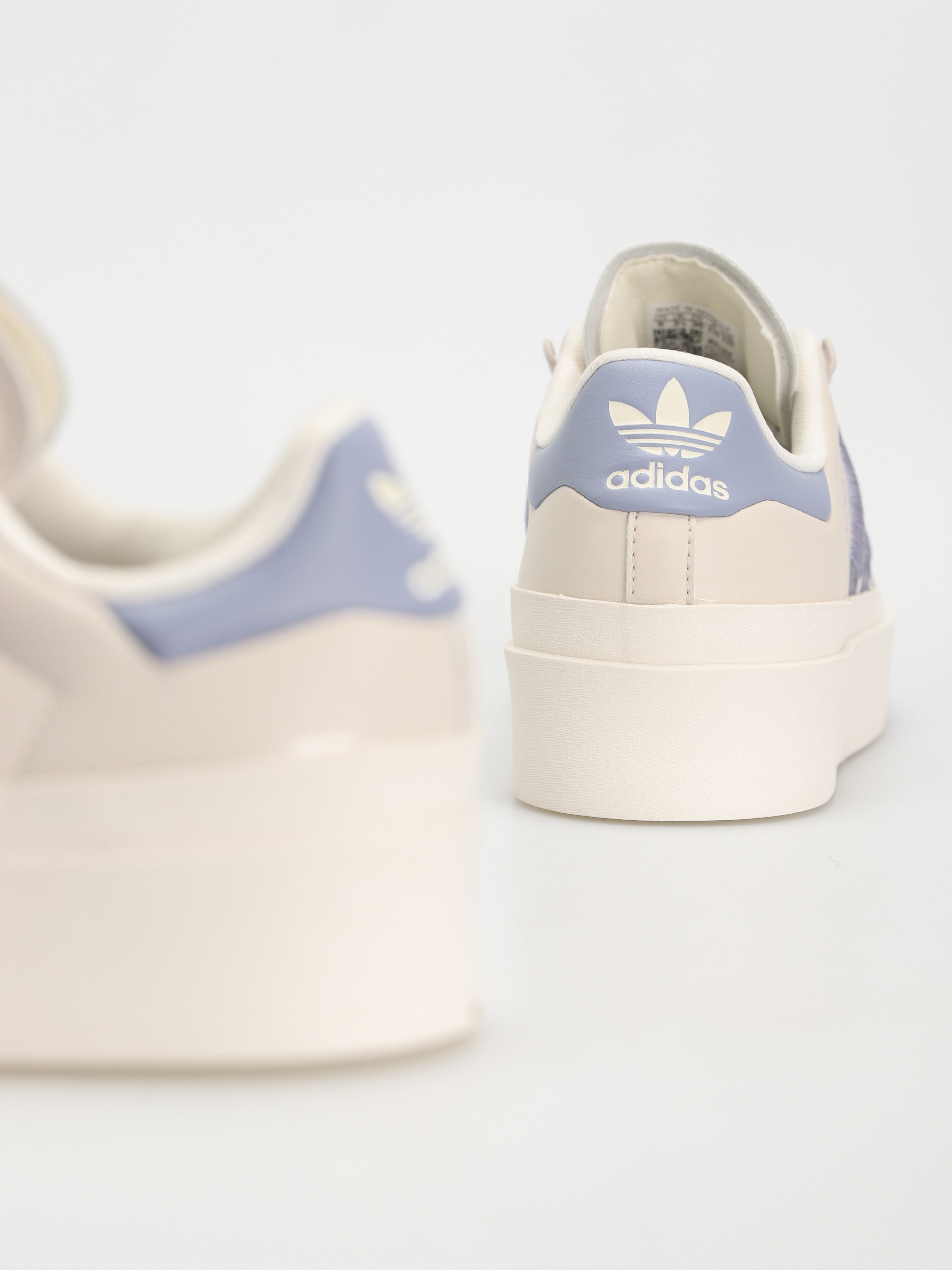 Buty adidas Originals Superstar Bonega Wmn (alumin/silvio/owhite)