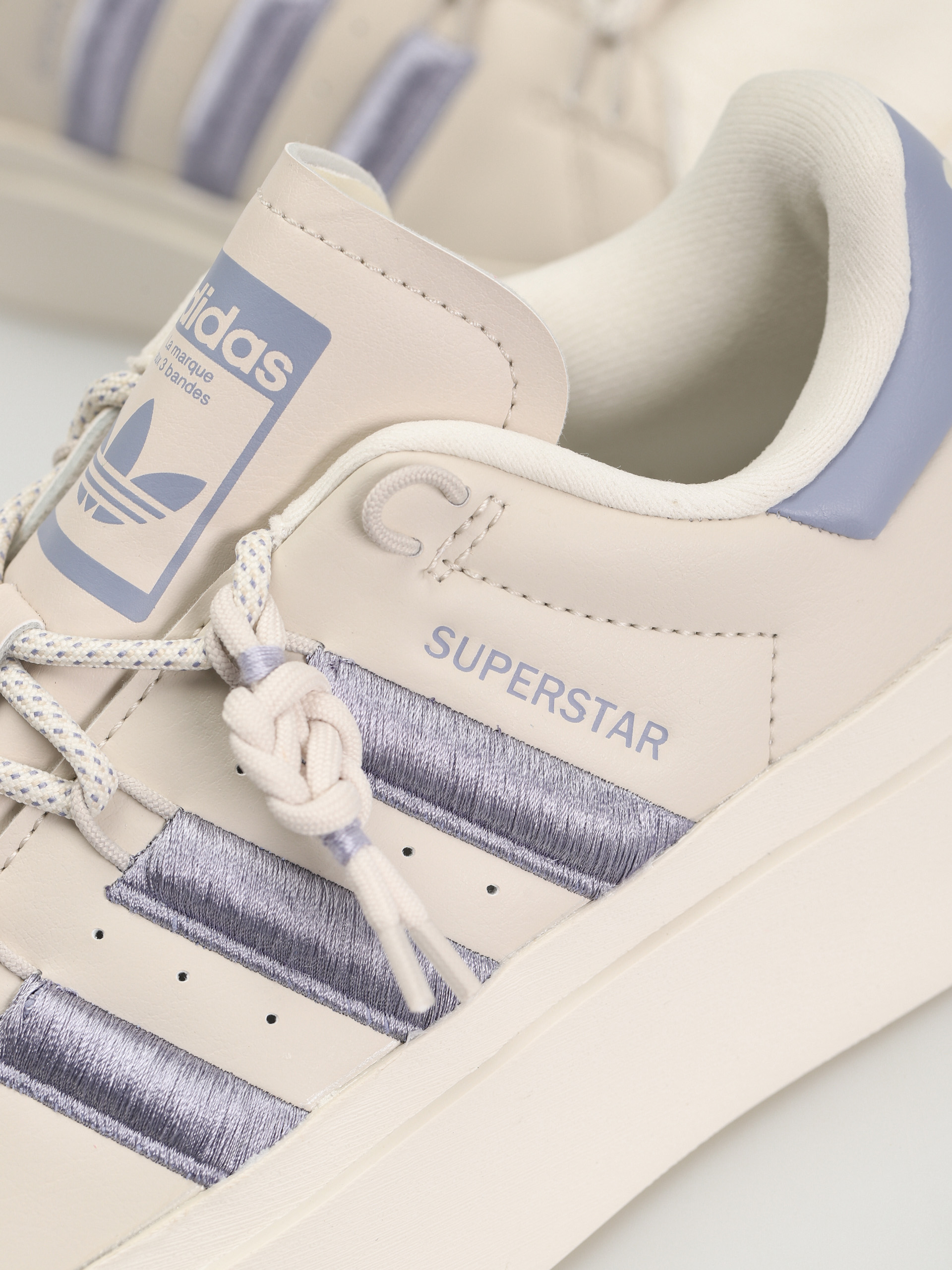 Buty adidas Originals Superstar Bonega Wmn (alumin/silvio/owhite)