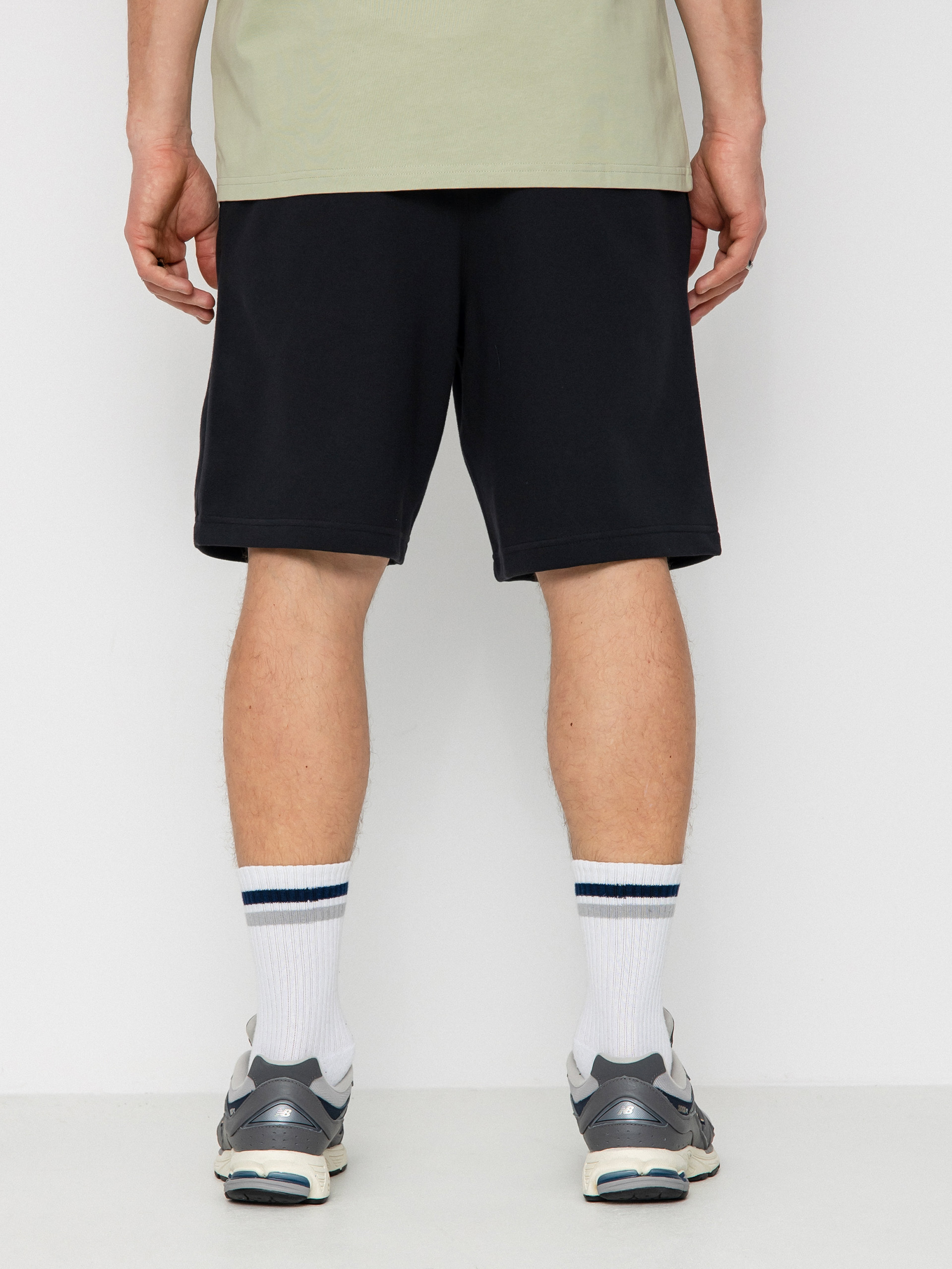 Szorty New Balance Essentials (black)