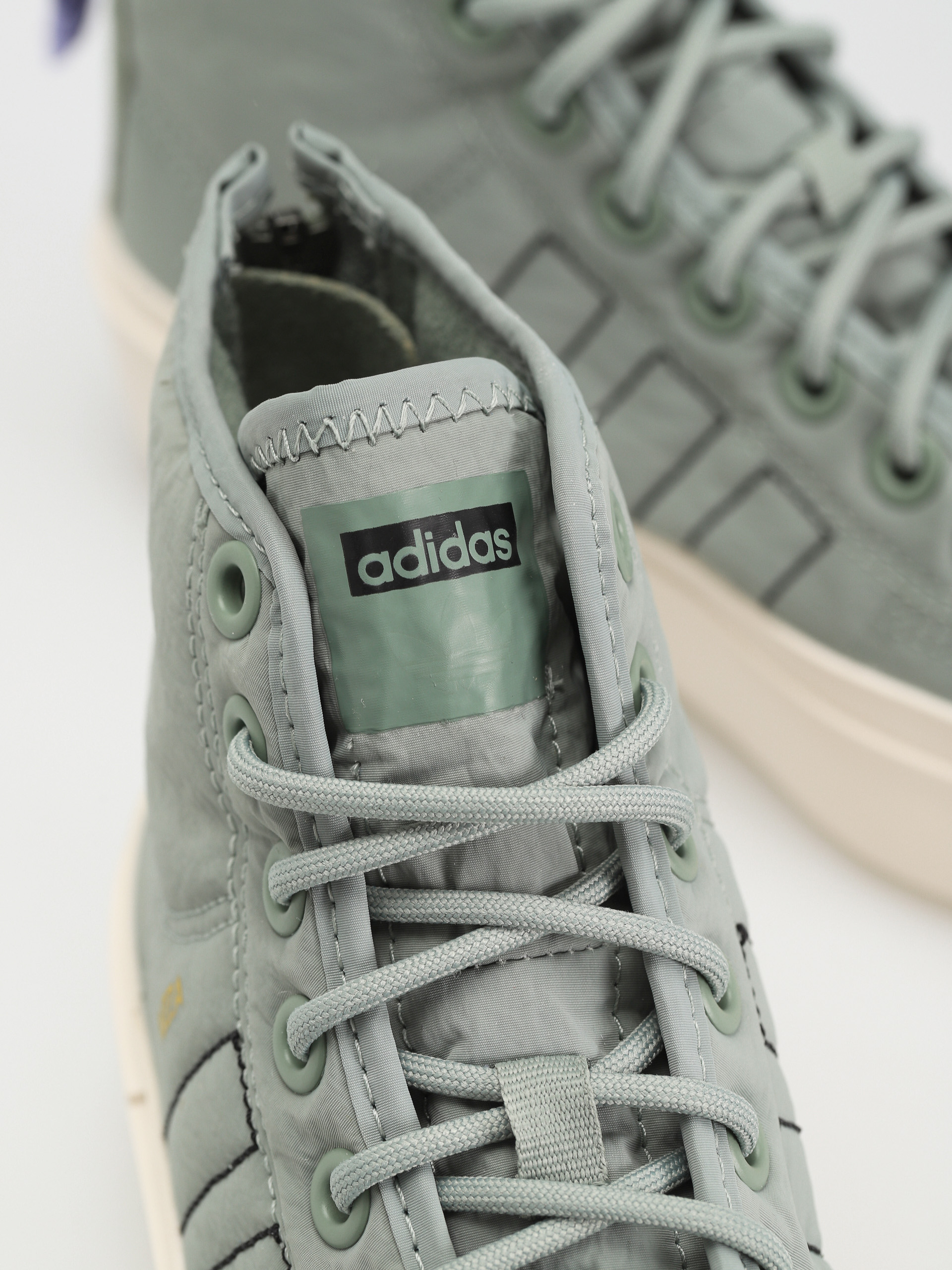 Buty adidas Originals Nizza Bonega X Wmn (silgrn/cblack/lpurpl)