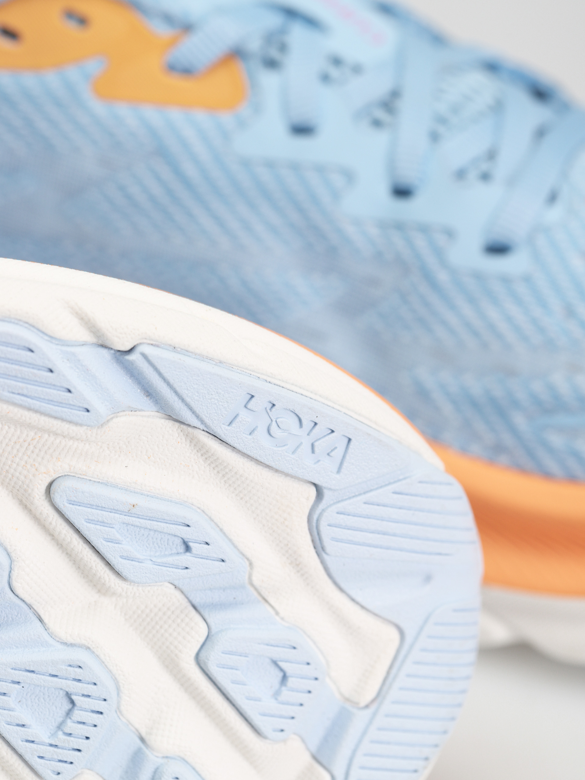 Buty Hoka Clifton 9 Wmn (airy blue/ice water)