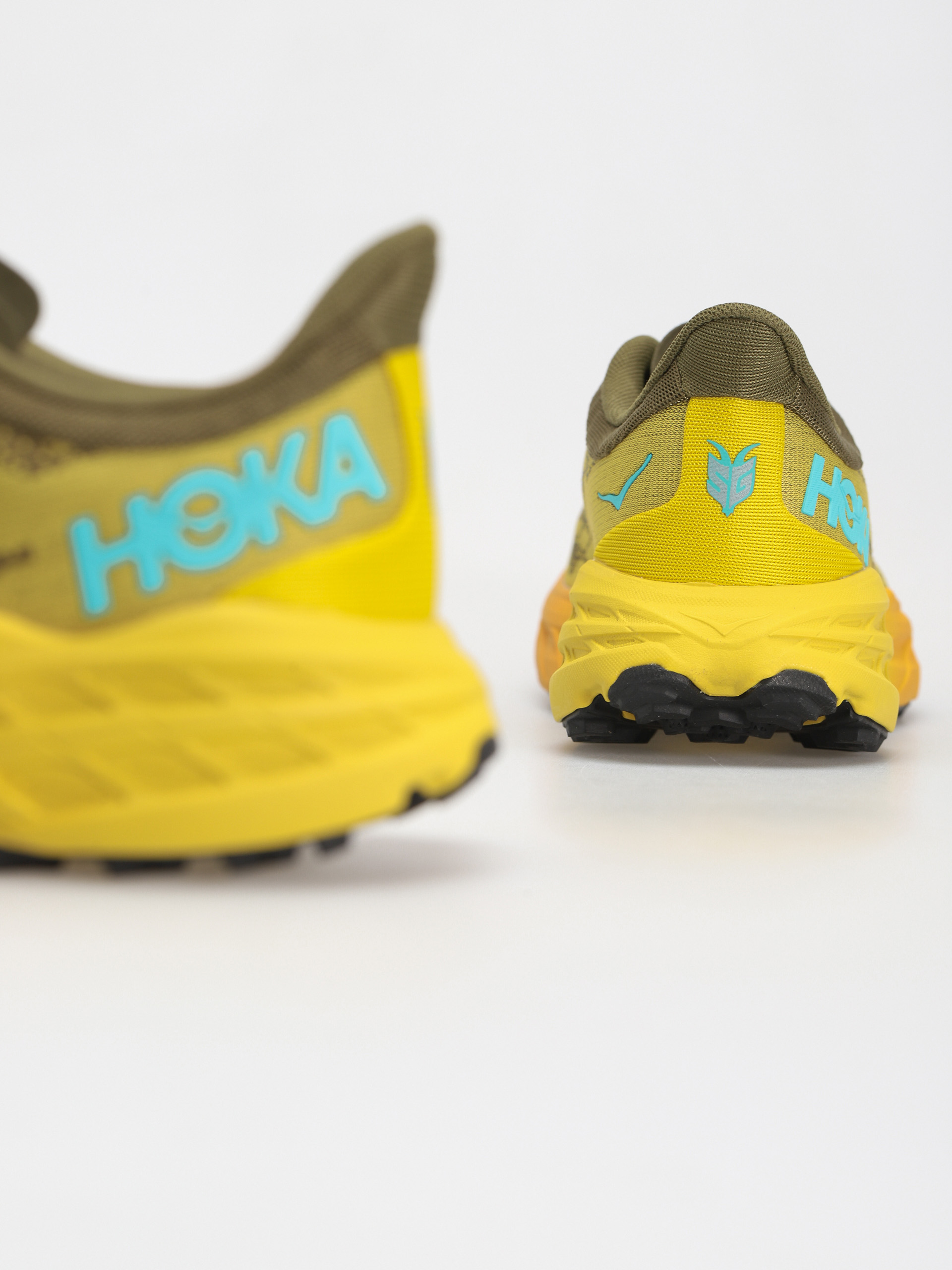 Buty Hoka Speedgoat 5 (avocado/passion fruit)