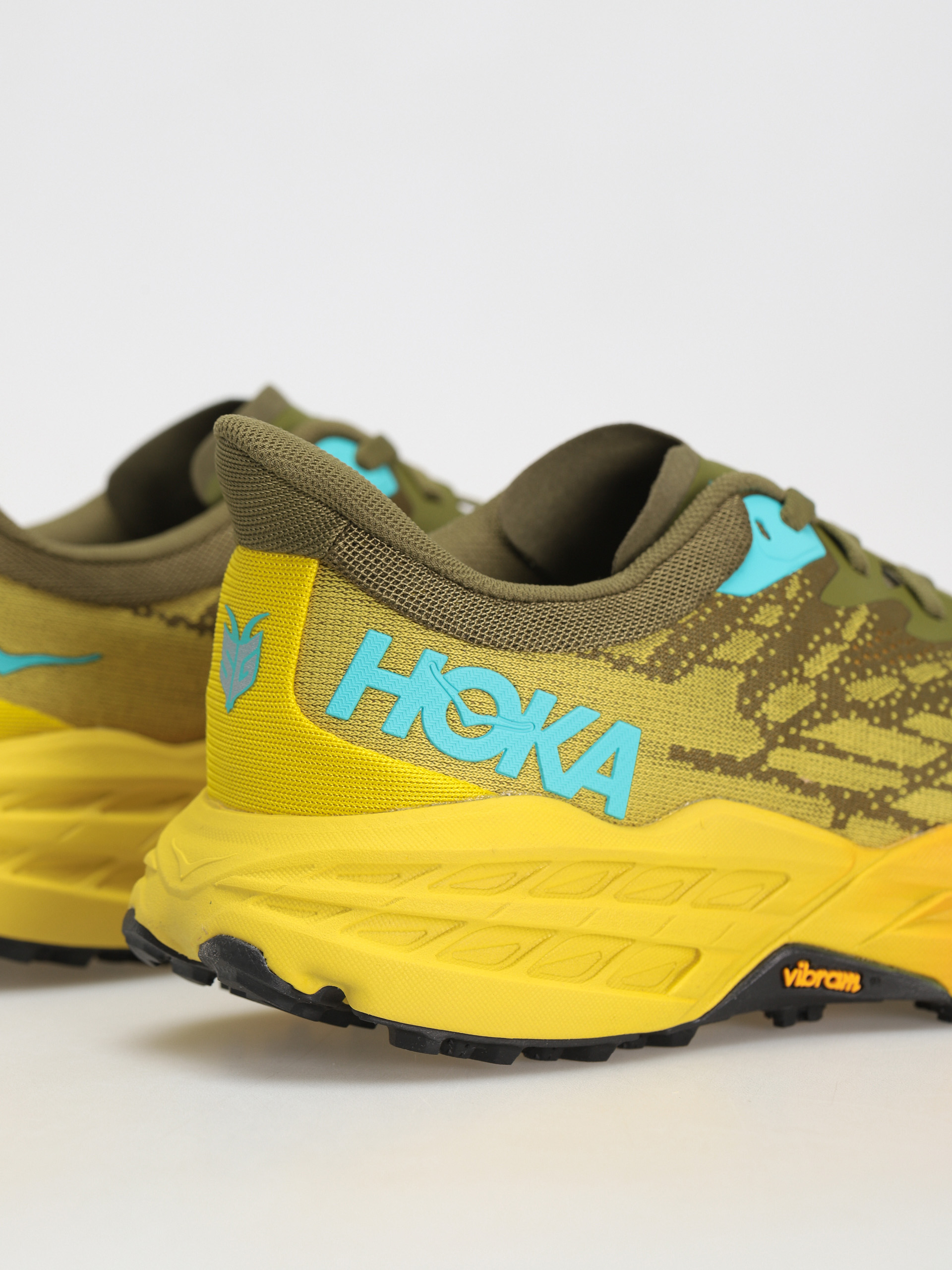 Buty Hoka Speedgoat 5 (avocado/passion fruit)