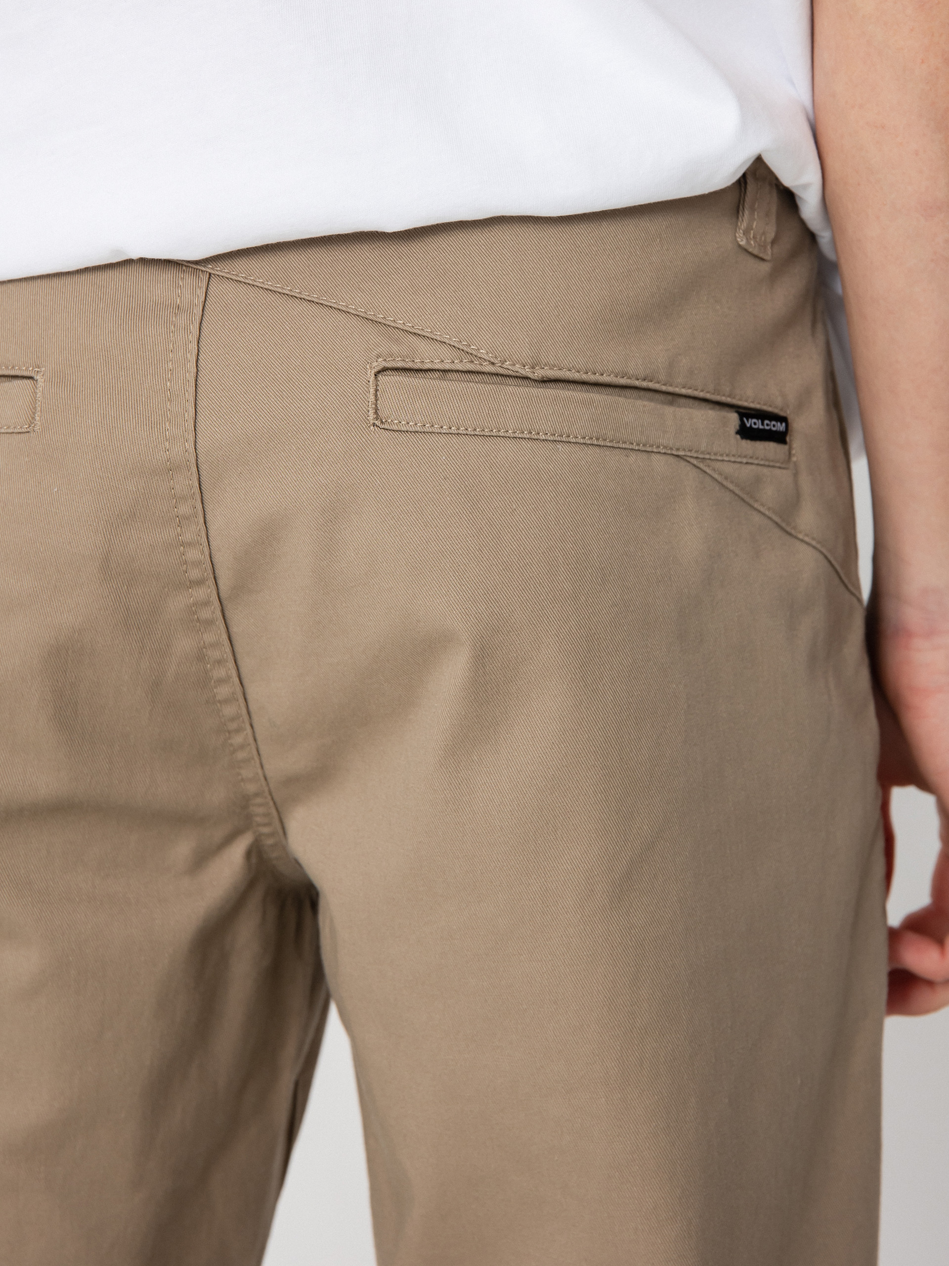 Spodnie Volcom Frickin Modern Stretch (khaki)