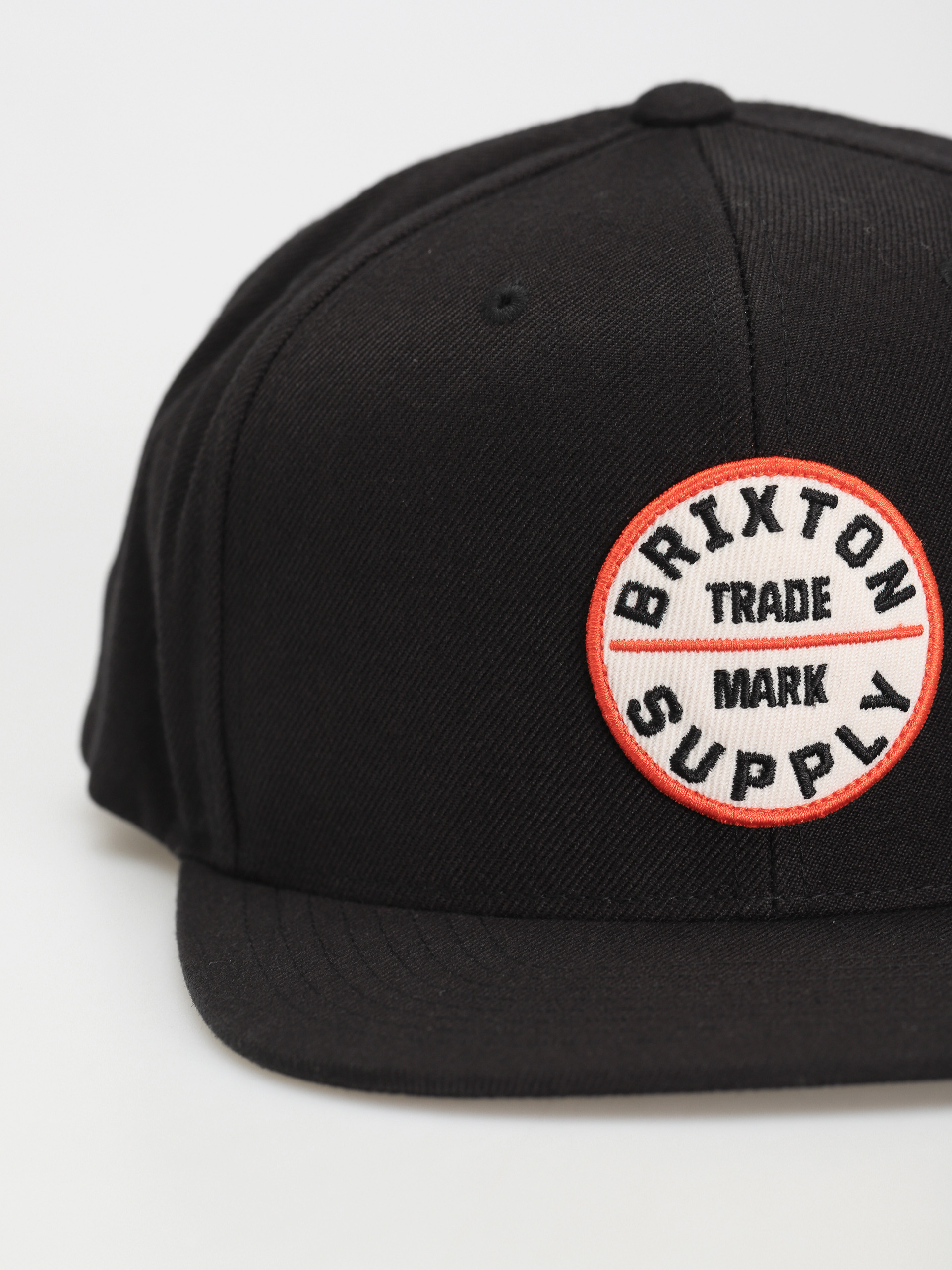 Czapka z daszkiem Brixton Oath III Snapback (washed black/orange)