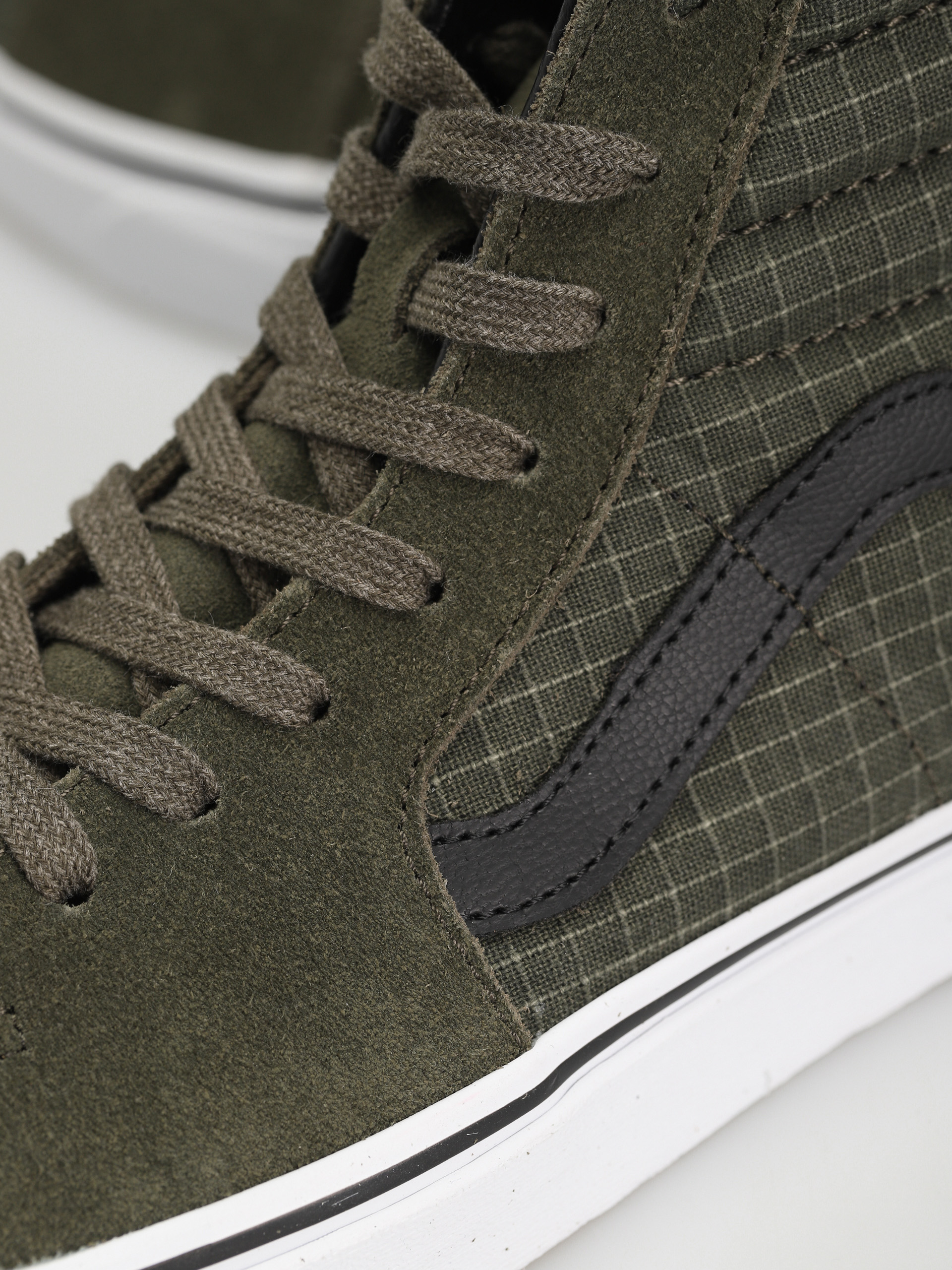 Buty Vans Sk8 Hi (ripstop canvas grape leaf/true white)