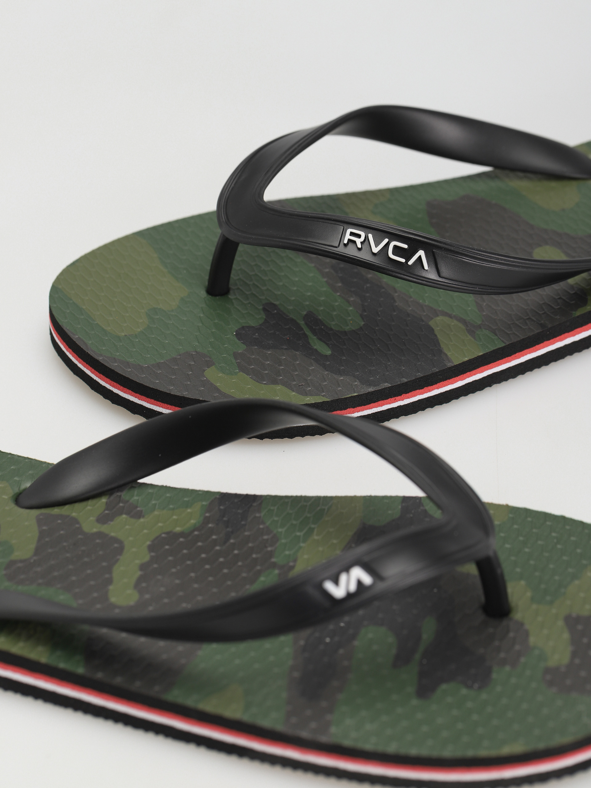 Japonki RVCA All The Way (camo)