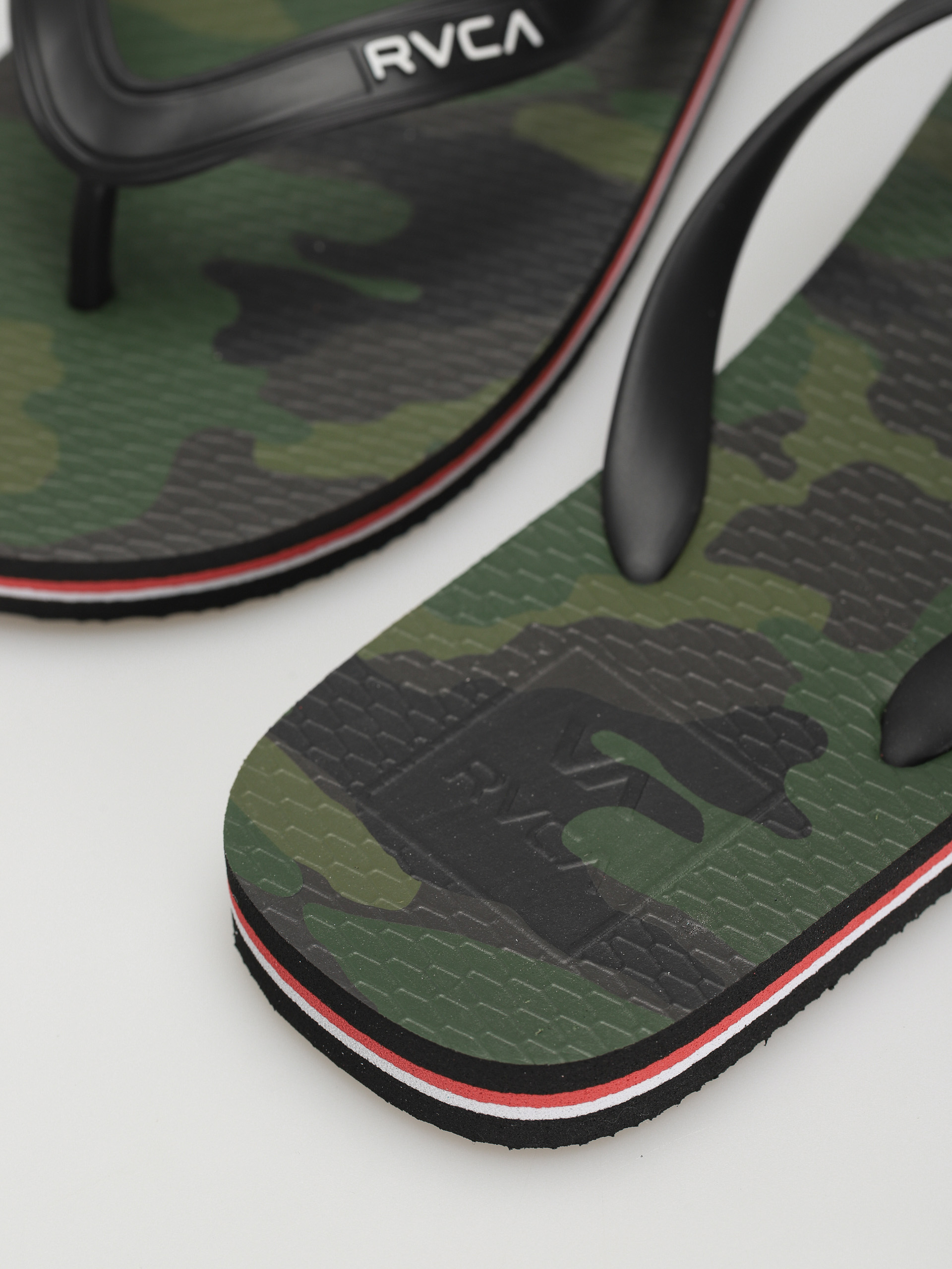 Japonki RVCA All The Way (camo)