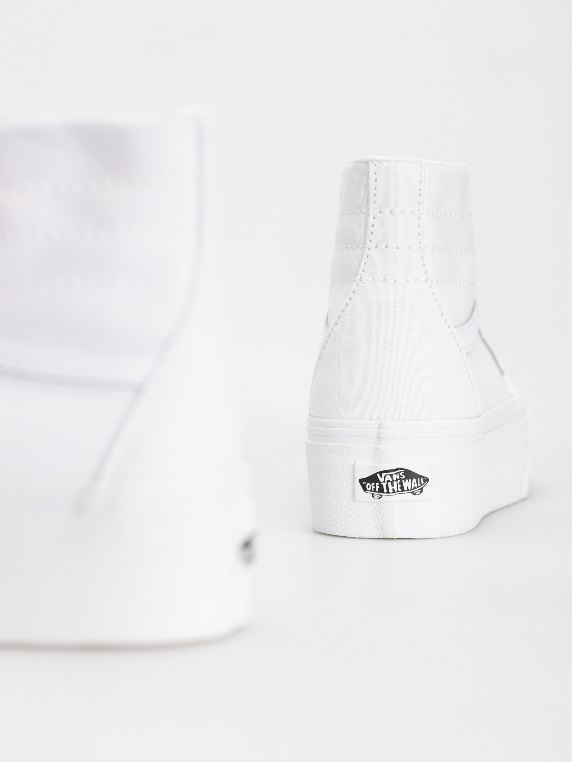 Buty Vans Sk8 Hi Tapered Stackform Wmn (canvas true white)