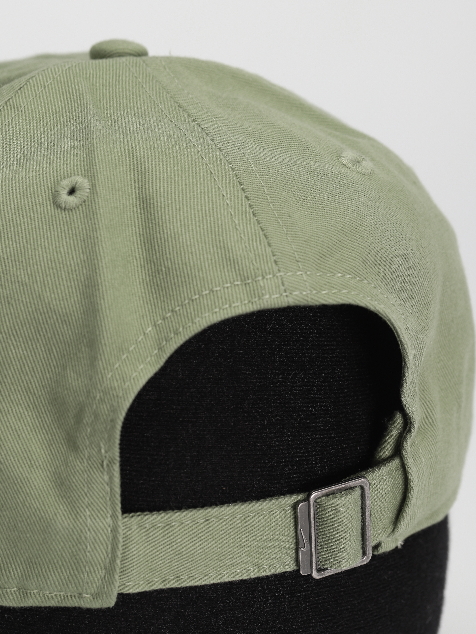 Czapka z daszkiem Nike SB Heritage86 Futura Washed (oil green/white)