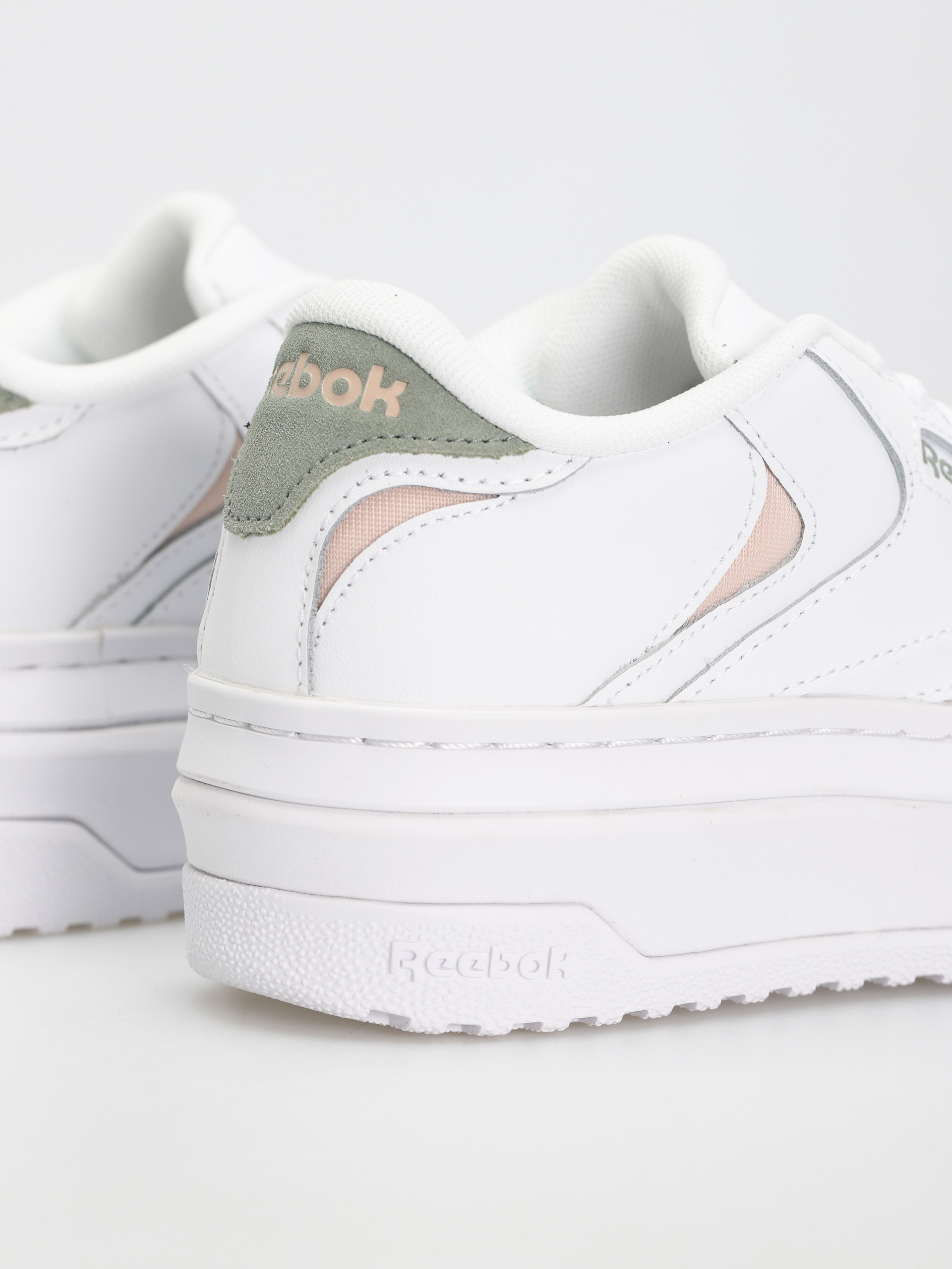 Buty Reebok Club C Extra Wmn (ftwwht/hargrn/sofecr)