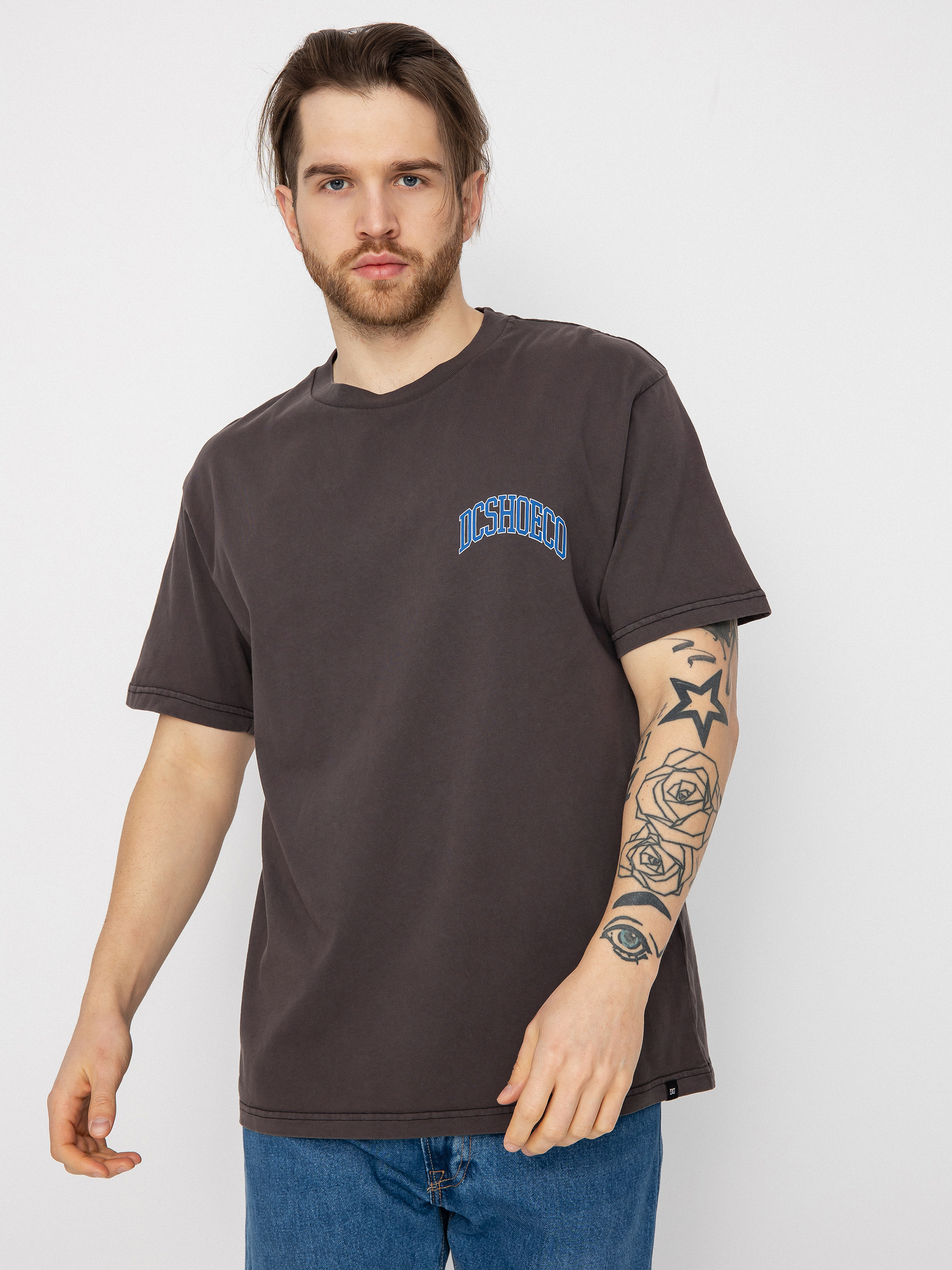 T-shirt DC Arch (black enzyme wash)