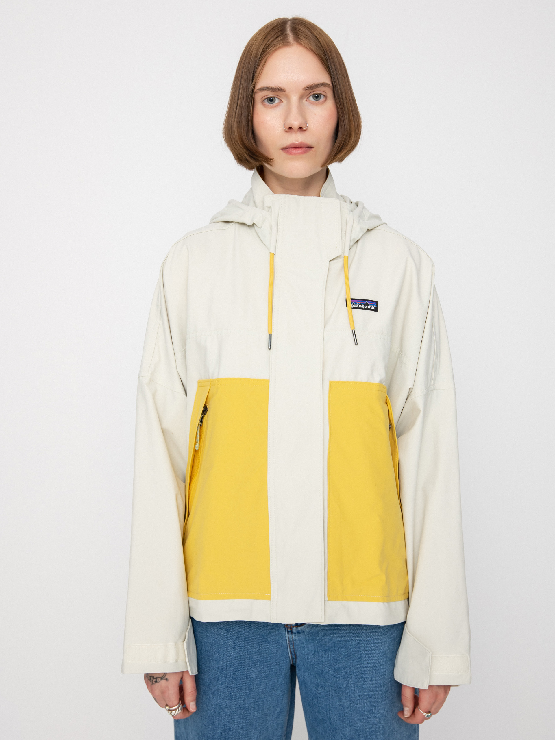 Kurtka Patagonia Skysail Wmn (dyno white w/surfboard yellow)