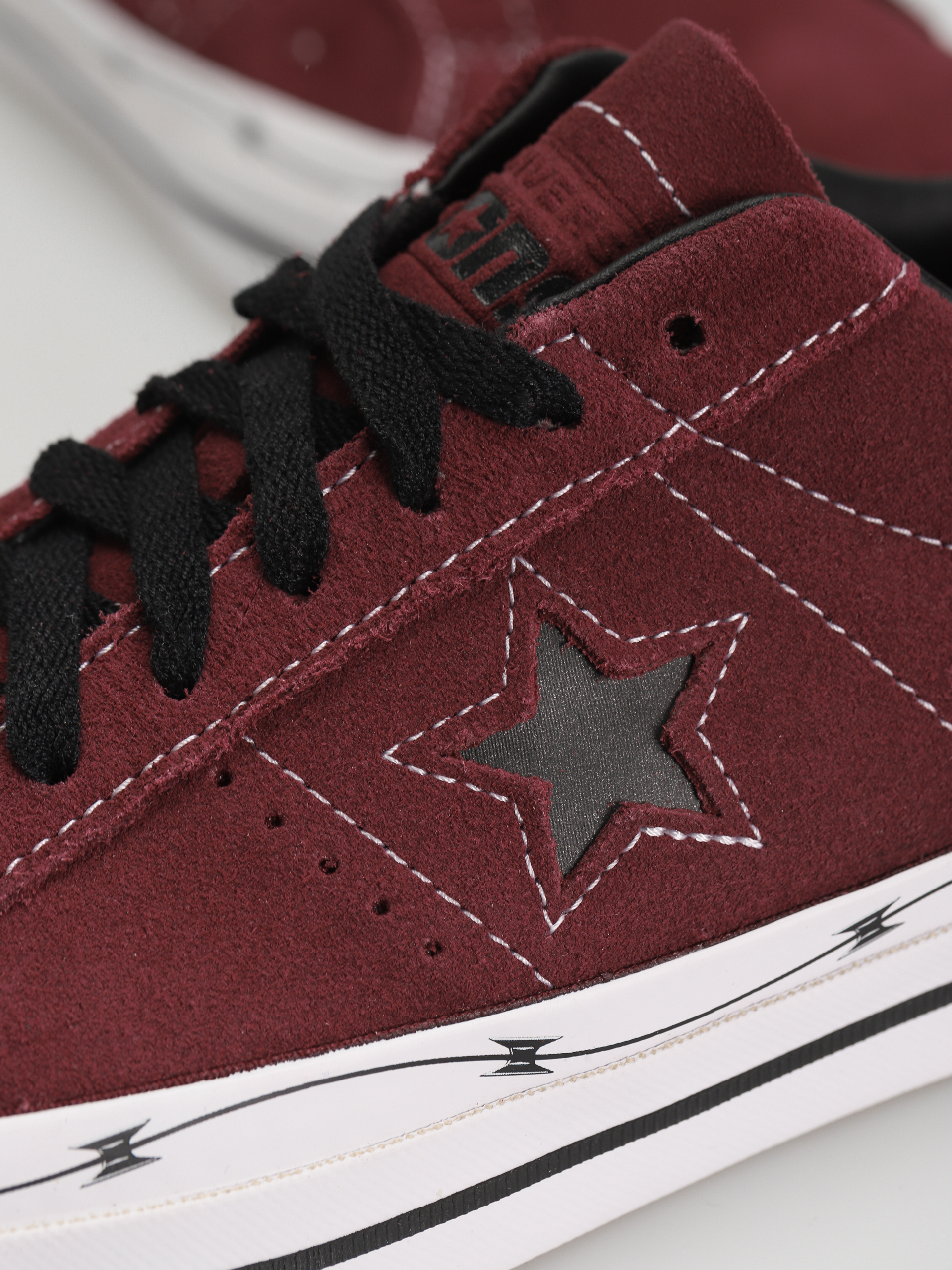 Buty Converse One Star Pro OX (deep bordeaux/black)