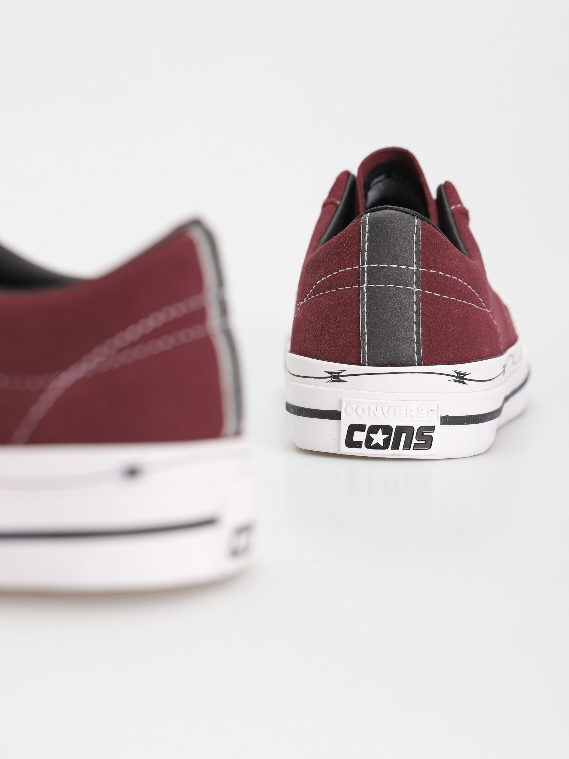 Buty Converse One Star Pro OX (deep bordeaux/black)