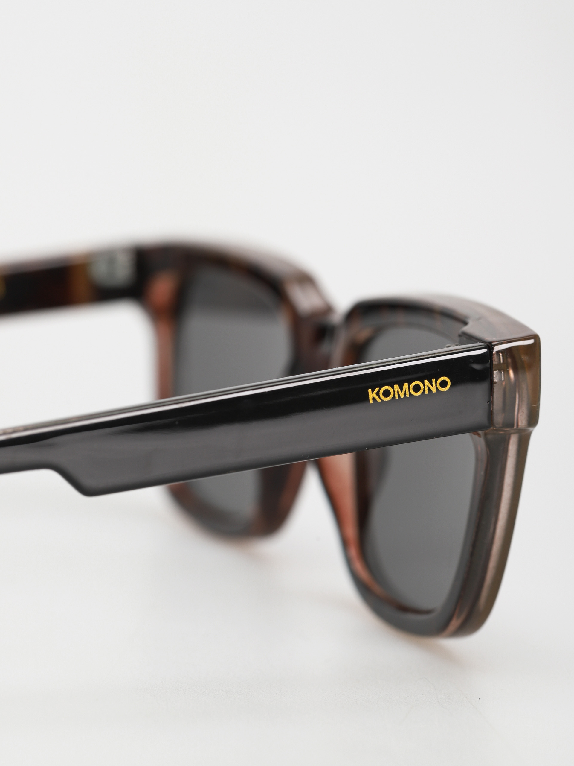 Okulary przeciwsłoneczne Komono Bobby (black tortoise)