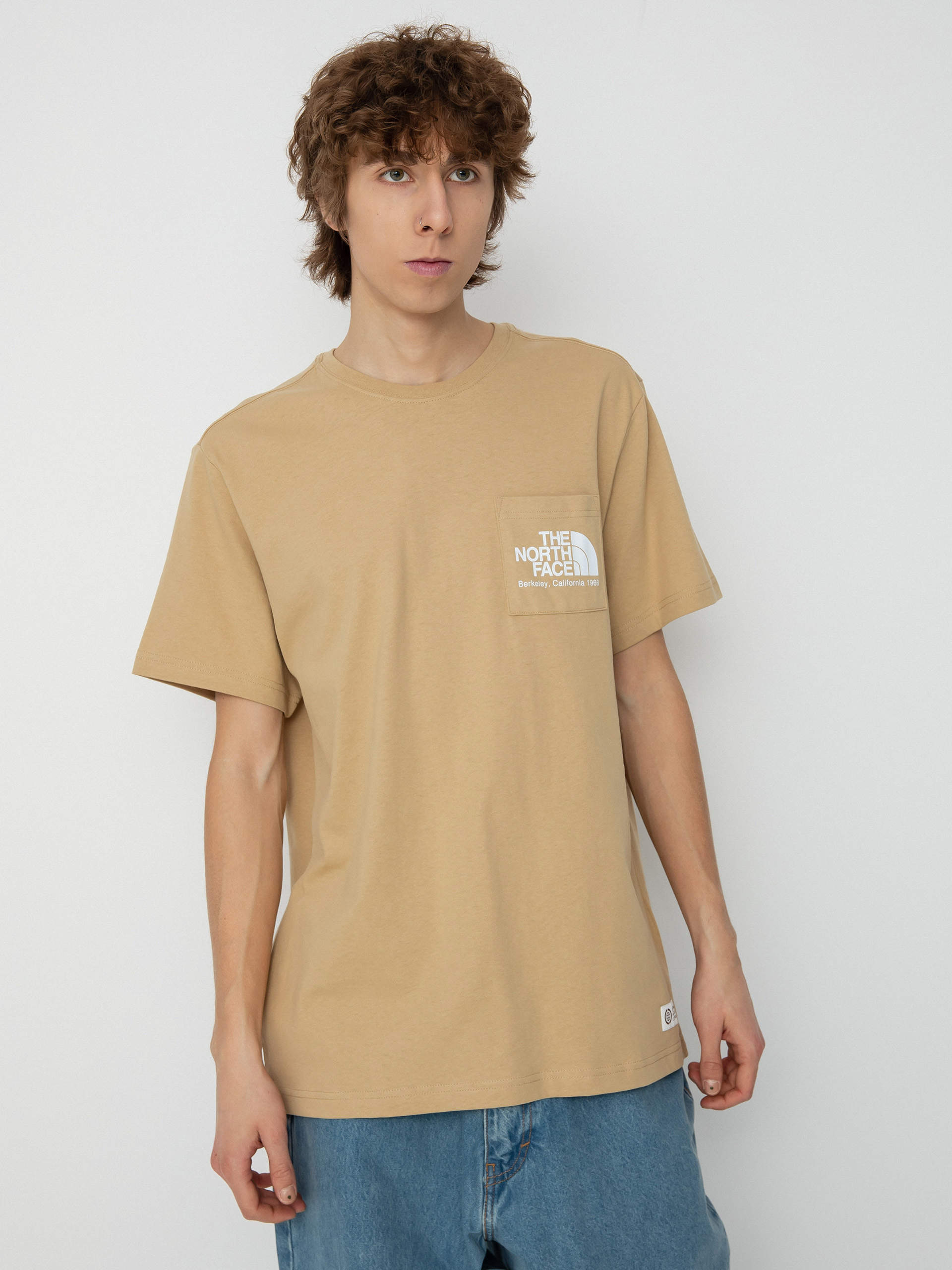 The North Face Тениска Berkeley California Pocket (khaki stone)