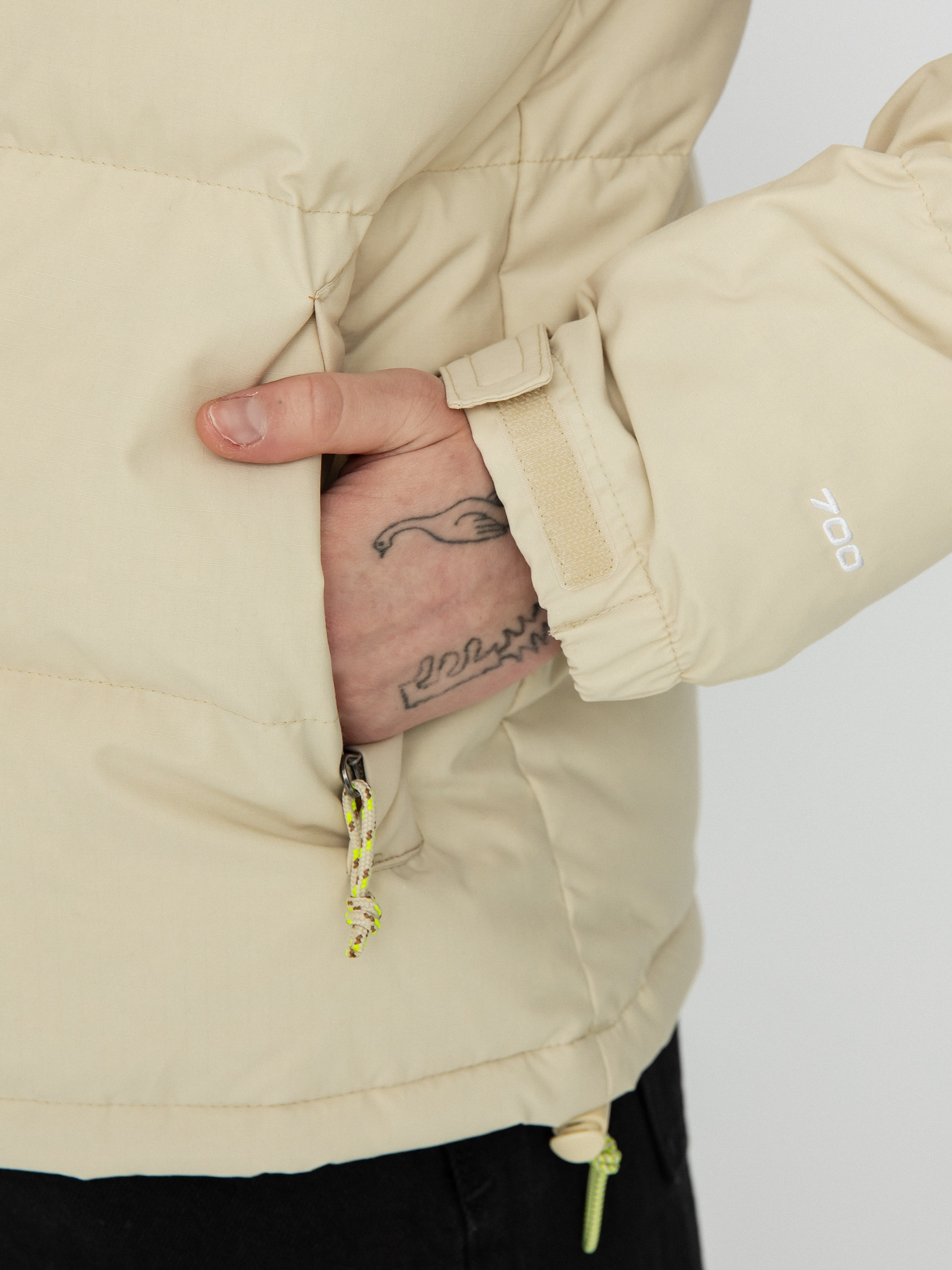 Kurtka The North Face 92 Low-Fi Hi-Tek Nuptse Wmn (gravel/utility brown)