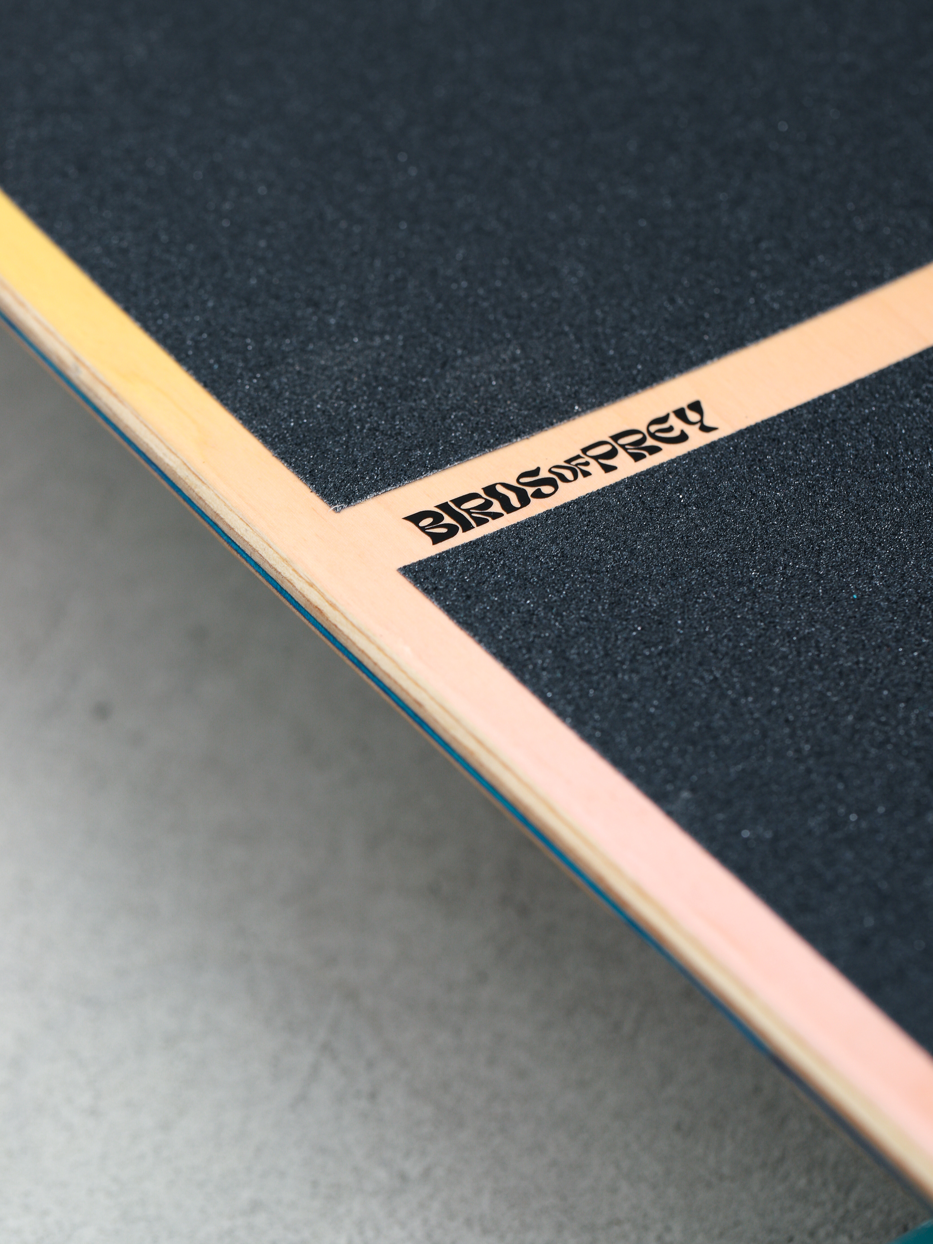 Deskorolka cruiser Globe Stubby (killer cassowary)