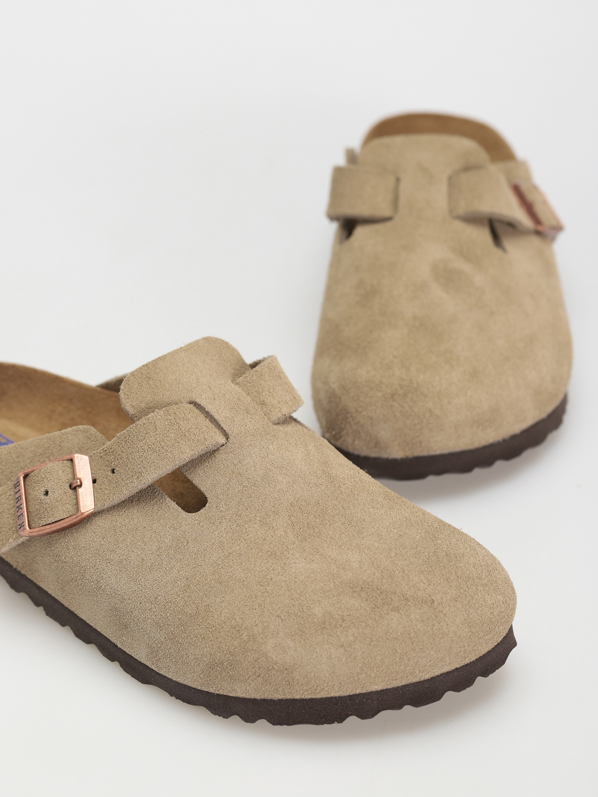 Klapki Birkenstock Boston Soft Footbed Suede Leather Narrow (taupe)