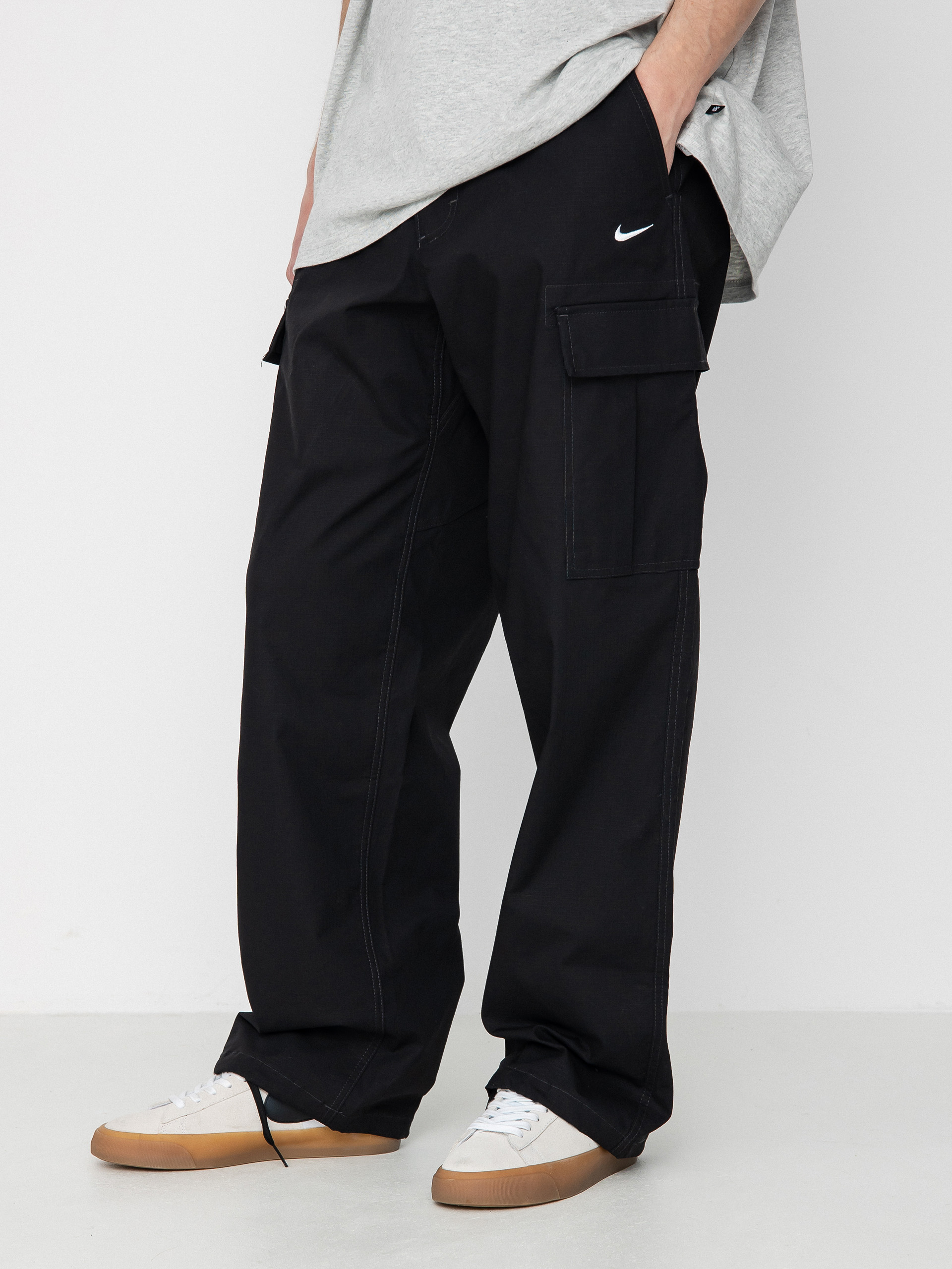 Spodnie Nike SB Kearny Cargo (black/white)