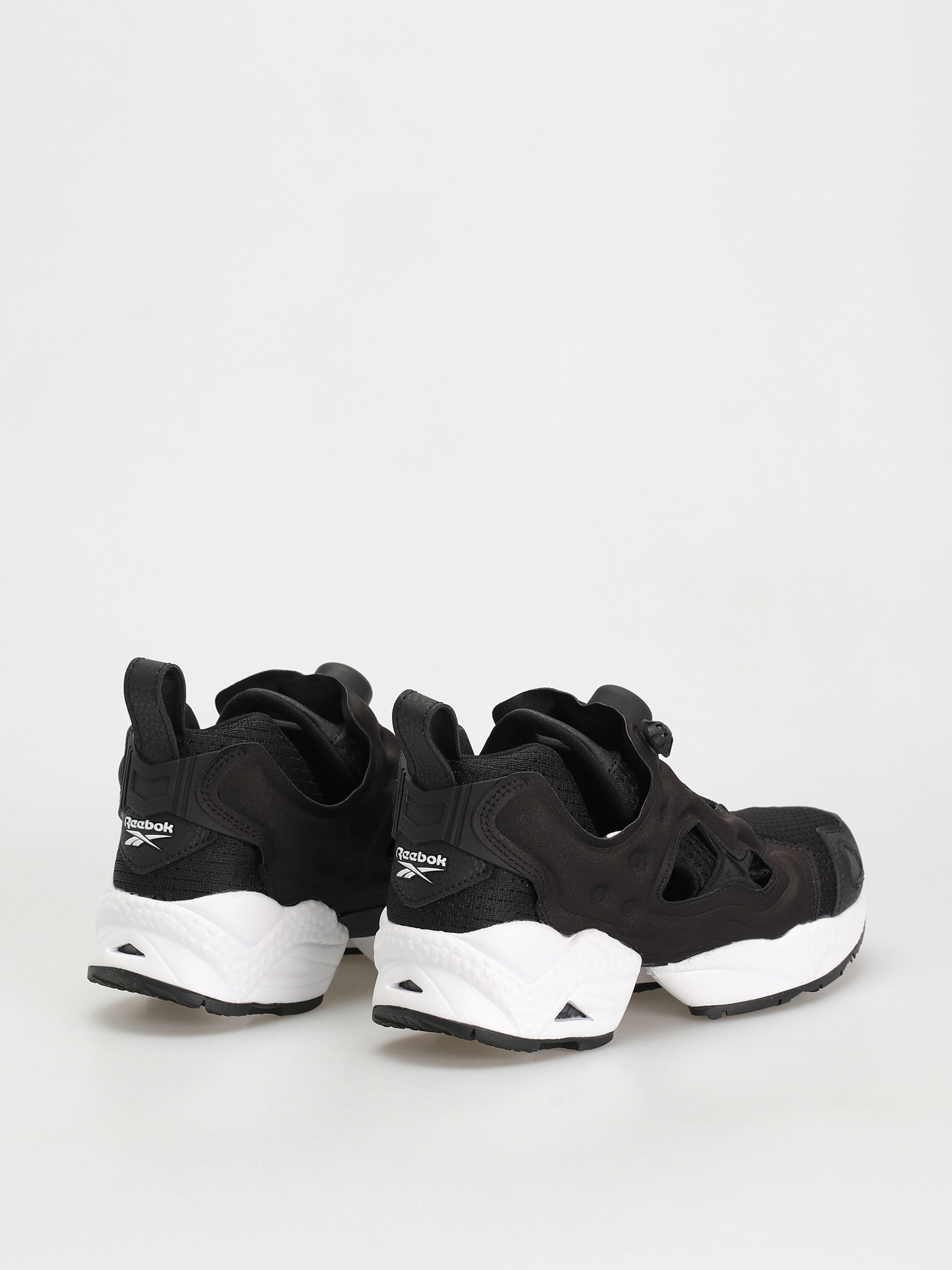 Buty Reebok Instapump Fury 95 (cblack/ftwwht/cblack)