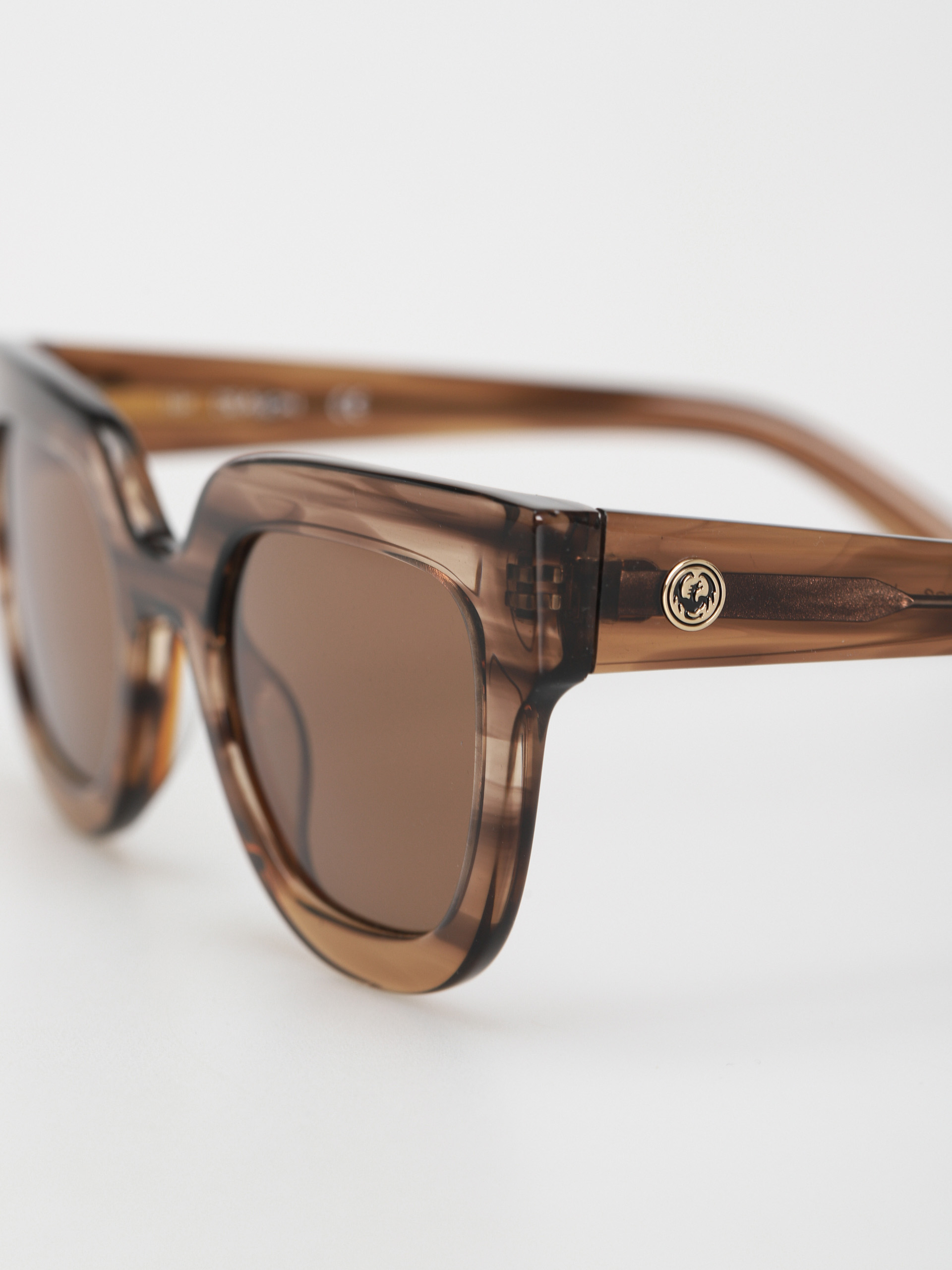 Okulary przeciwsłoneczne Dragon Purser Wmn (grey caramel gradient/lumalens brown)