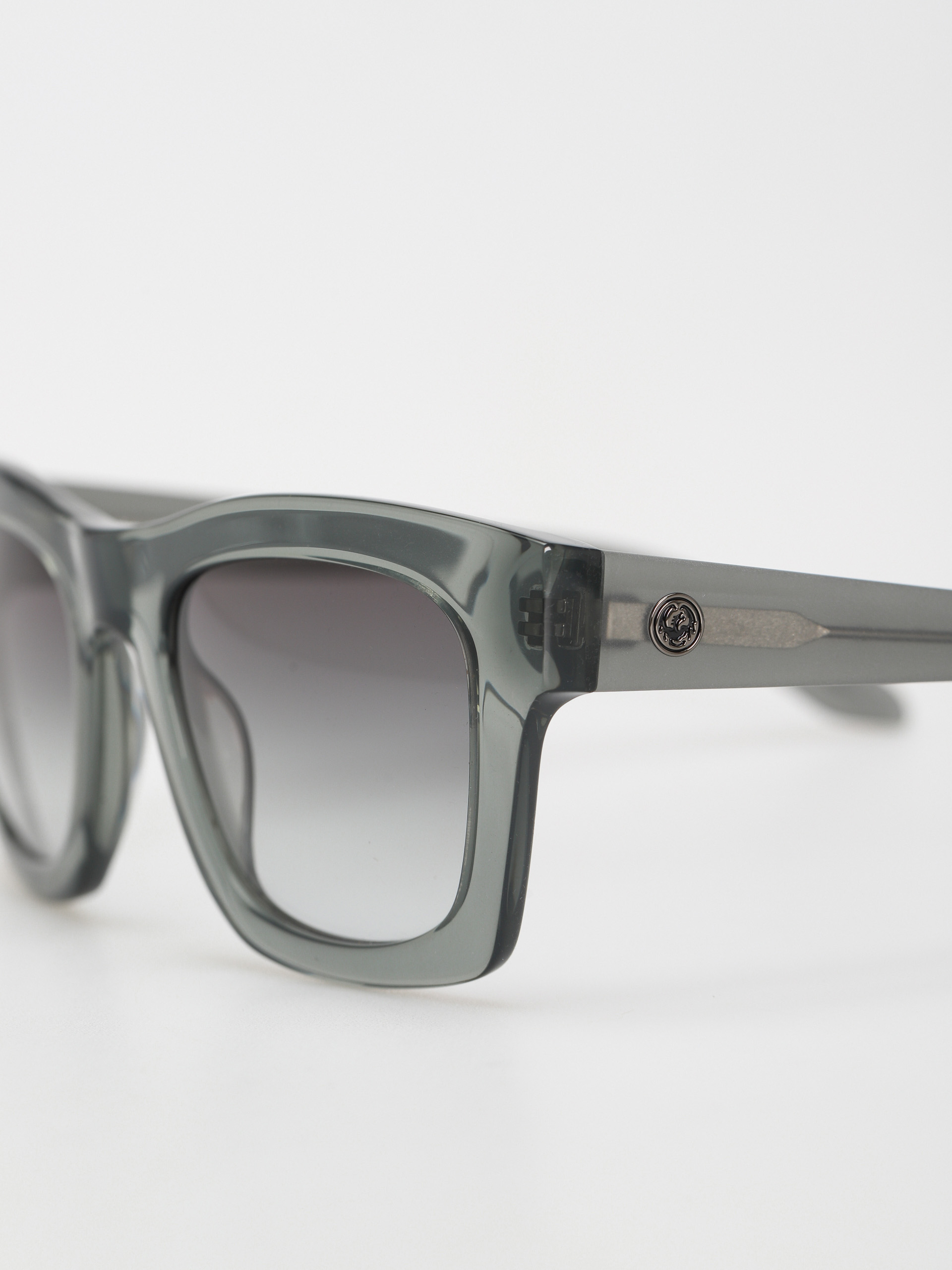 Okulary przeciwsłoneczne Dragon Waverly Wmn (grey crystal/lumalens smoke gradient)