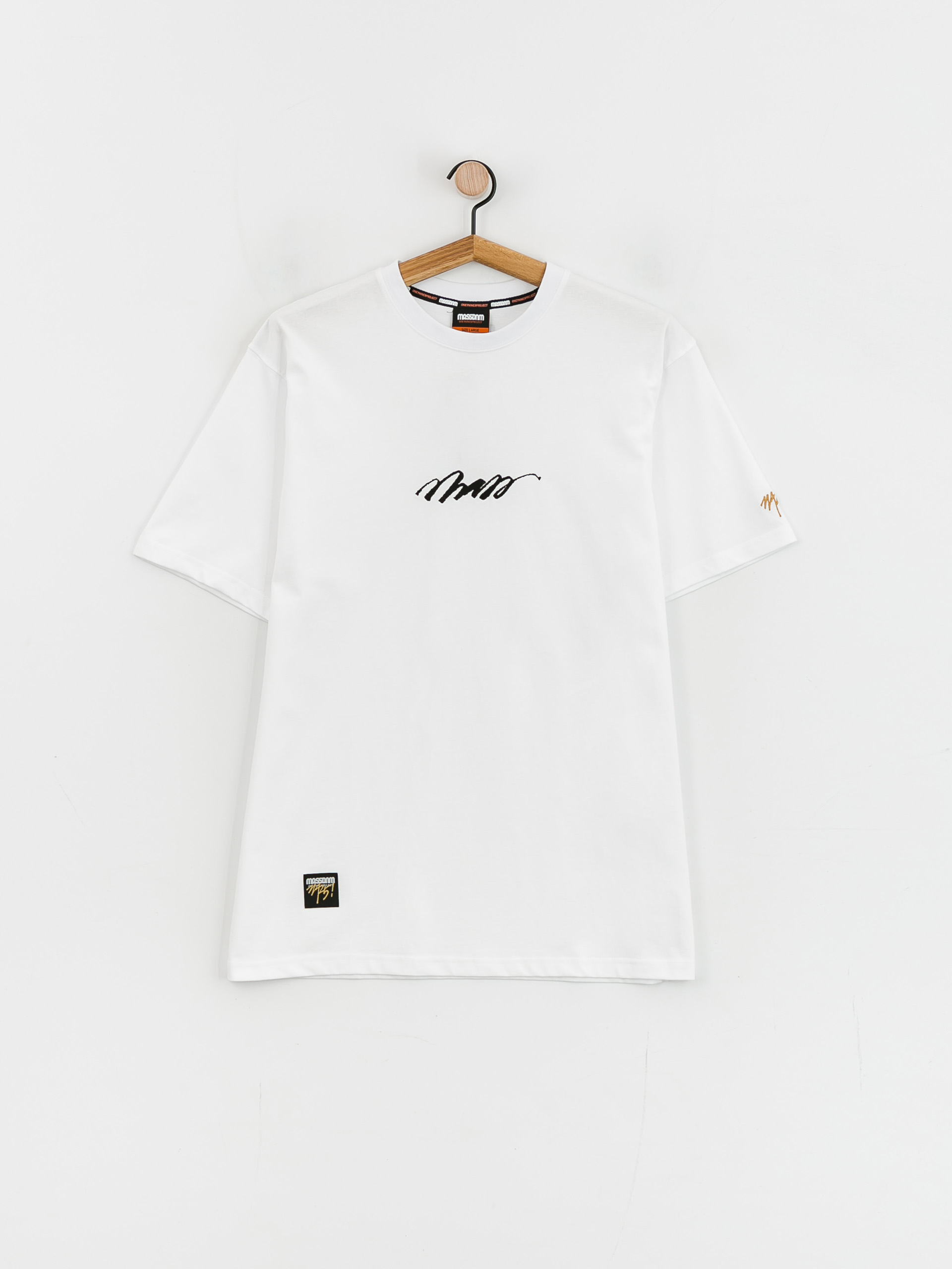 T-shirt MassDnm Name (white)