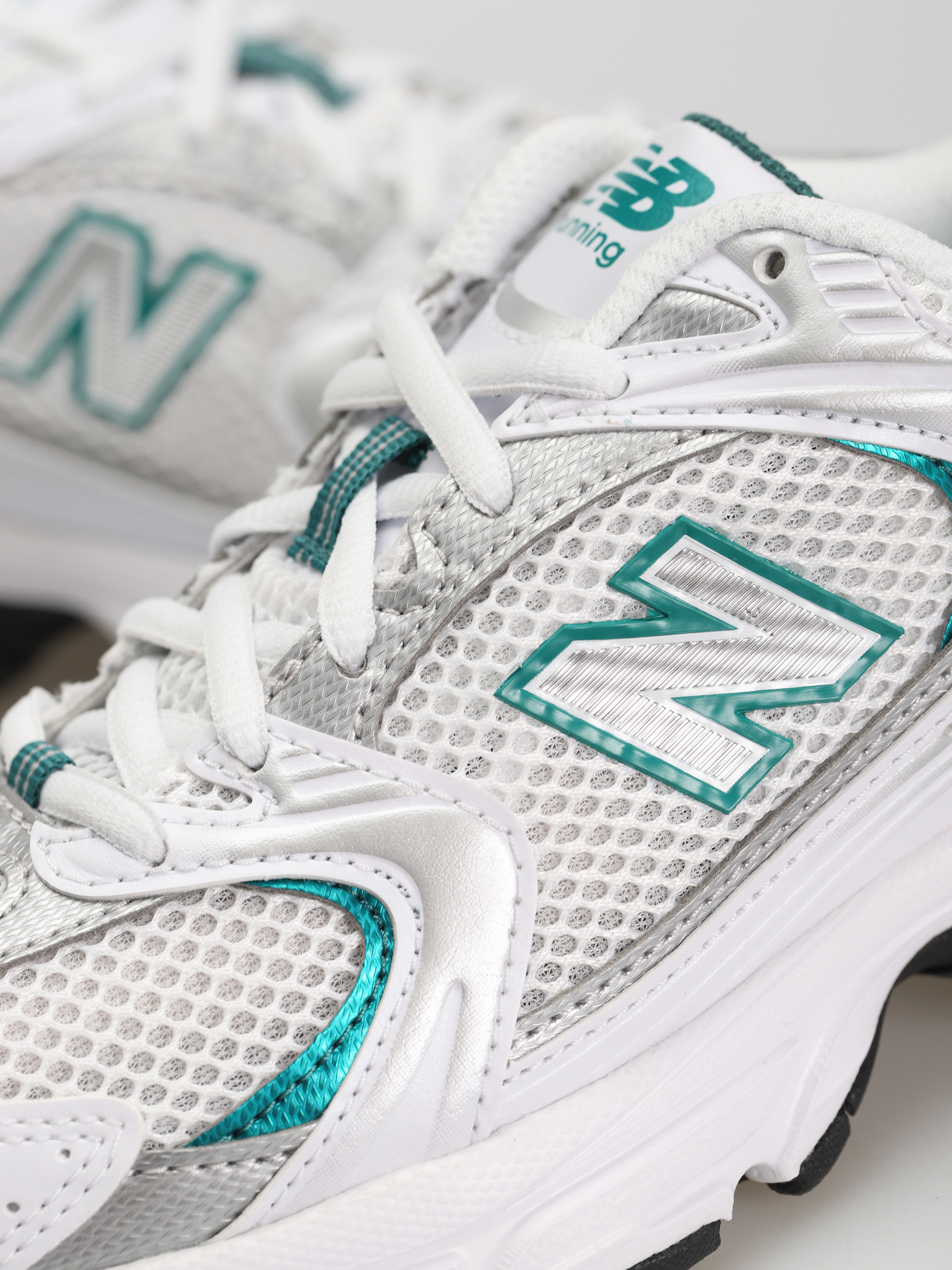 Buty New Balance 530 (white/silver metalic/turquoise)