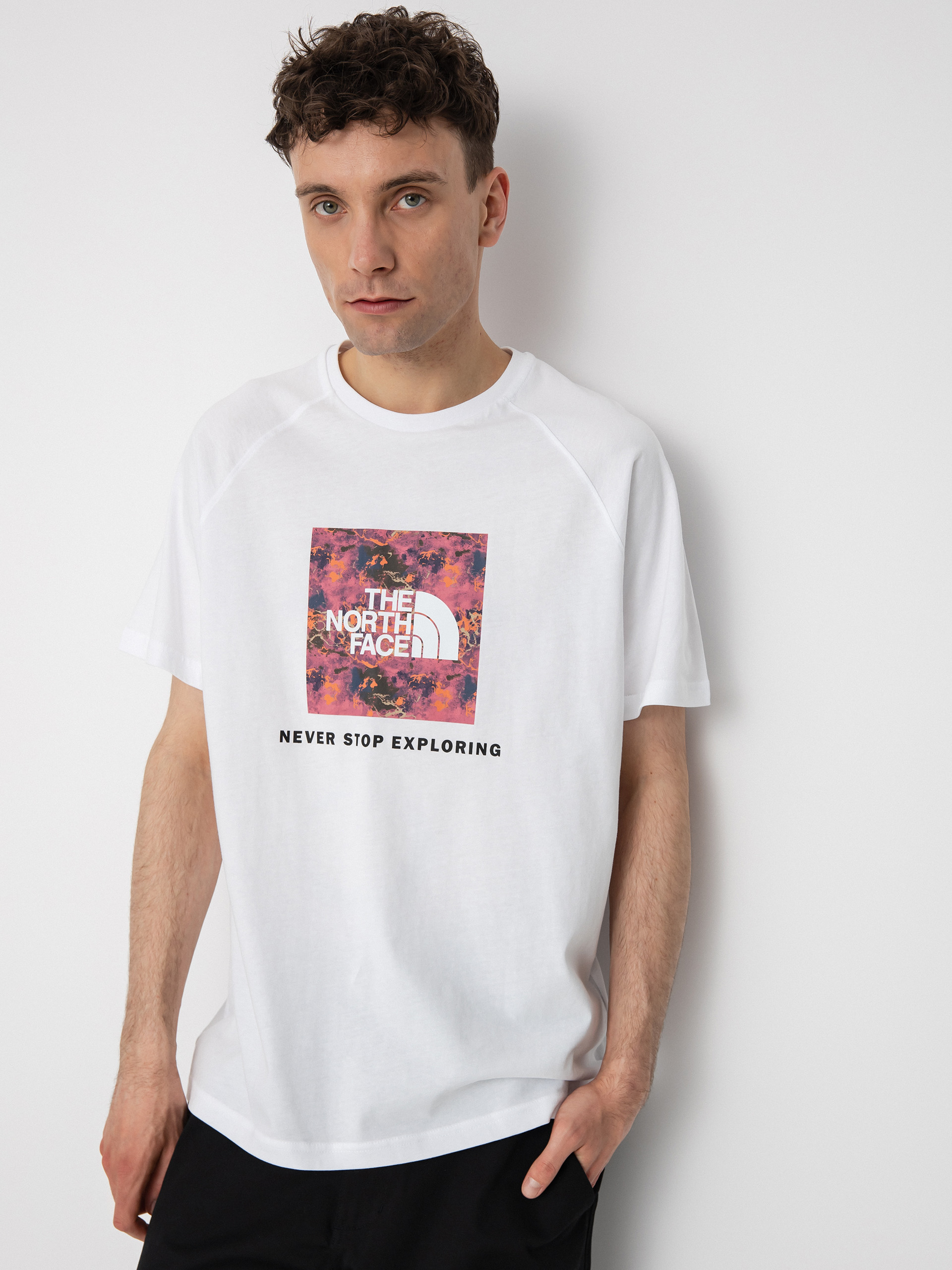 T-shirt The North Face Raglan Redbox (tnf white/cosmo pink tnf distort print)