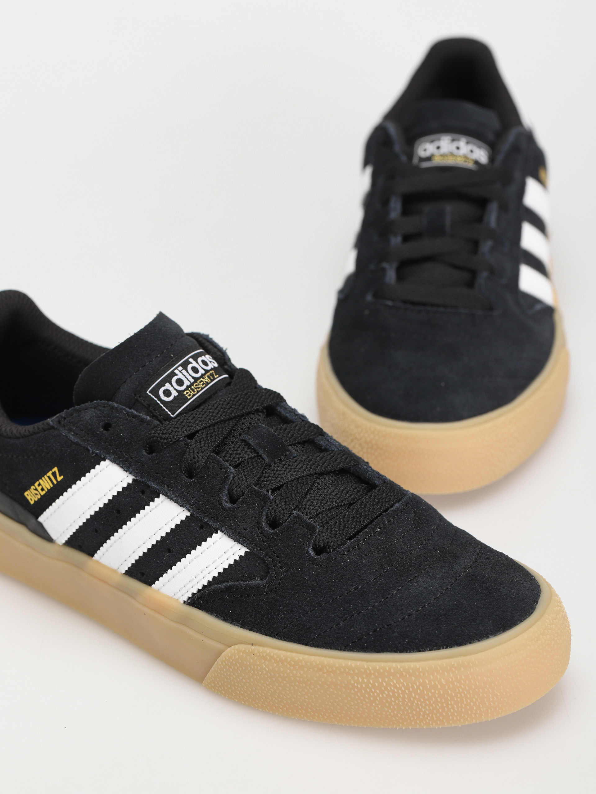 Buty adidas Busenitz Vulc II (cblack/ftwwht/gum3)