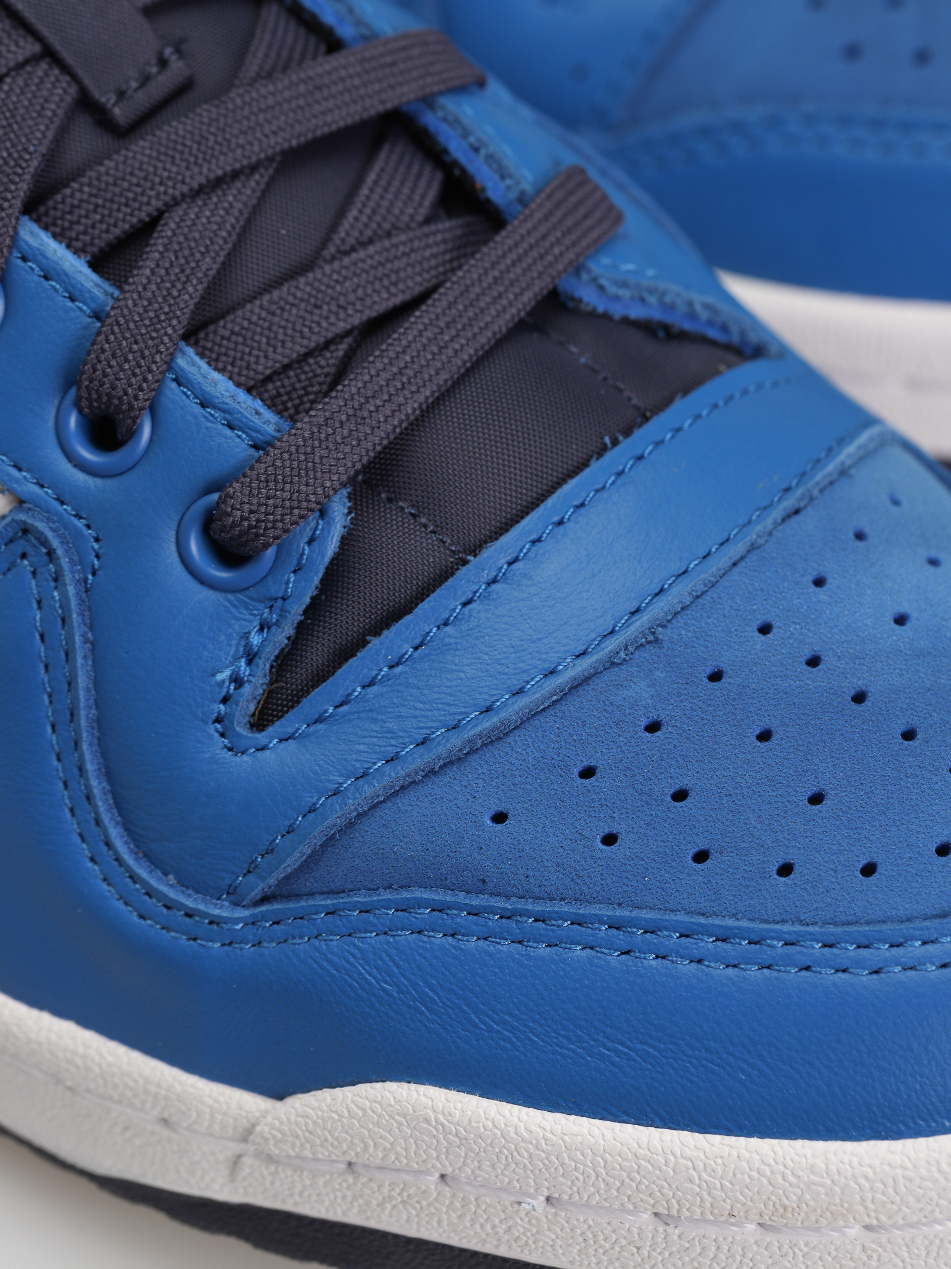 Buty adidas Forum 84 Low Adv (blubir/ftwwht/shanav)