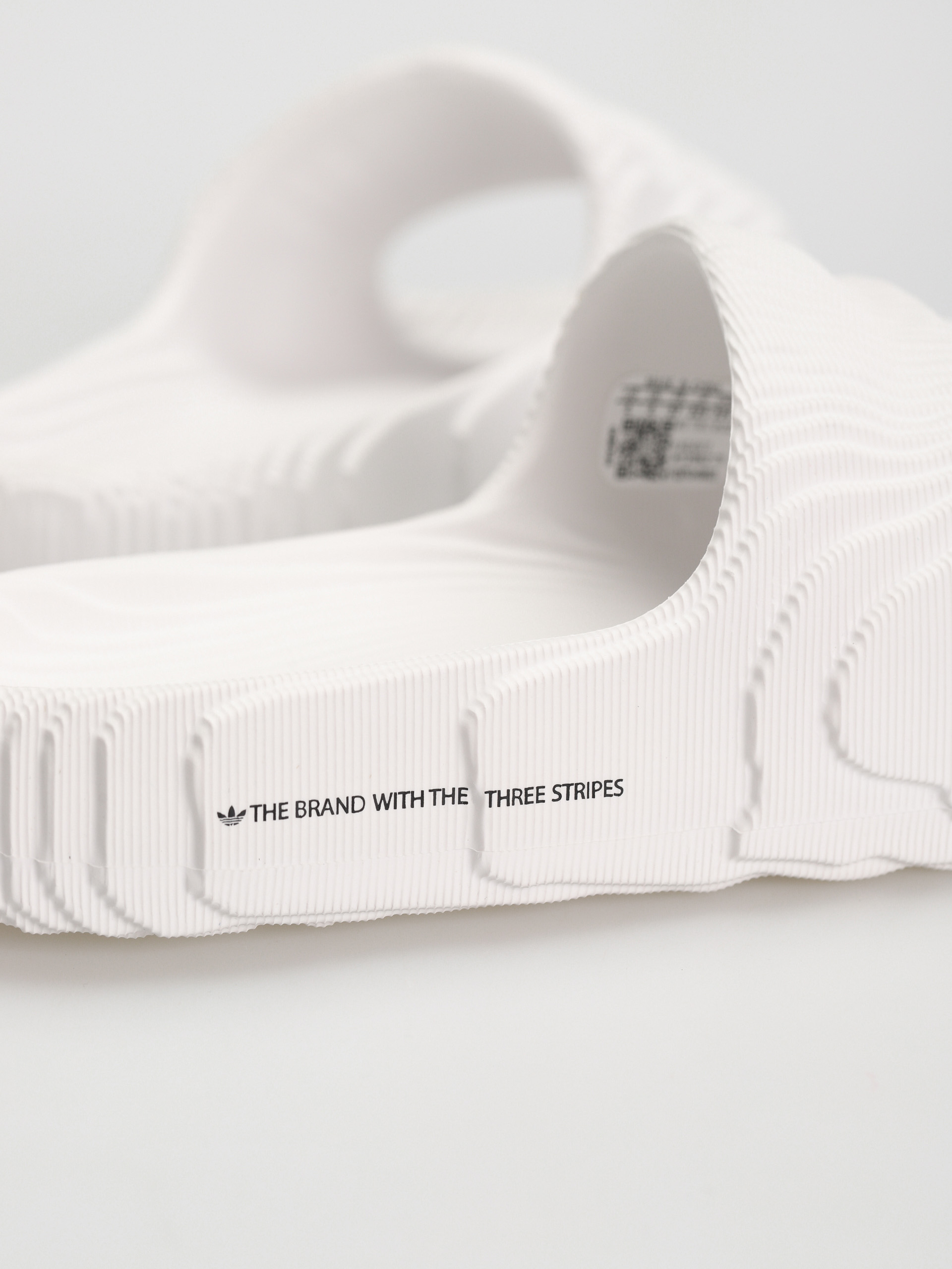 Klapki adidas Originals Adilette 22 (crywht/crywht/cblack)