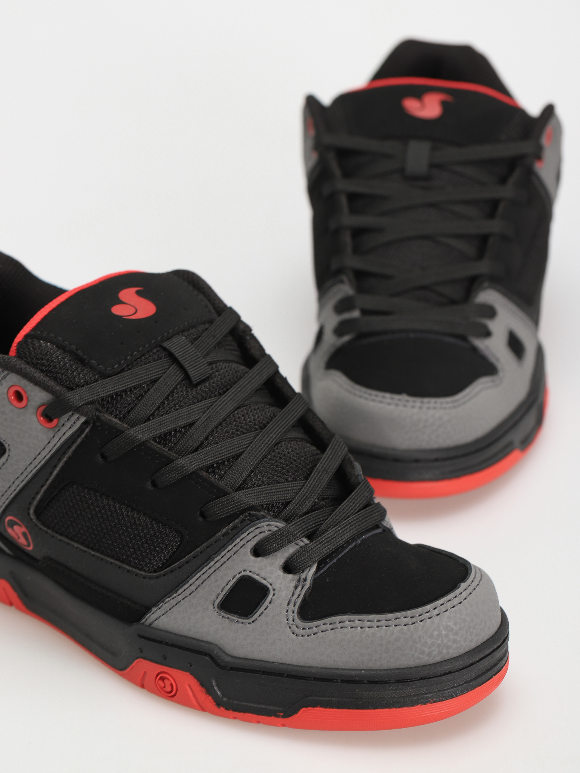 Buty DVS Gambol (black charcoal red)