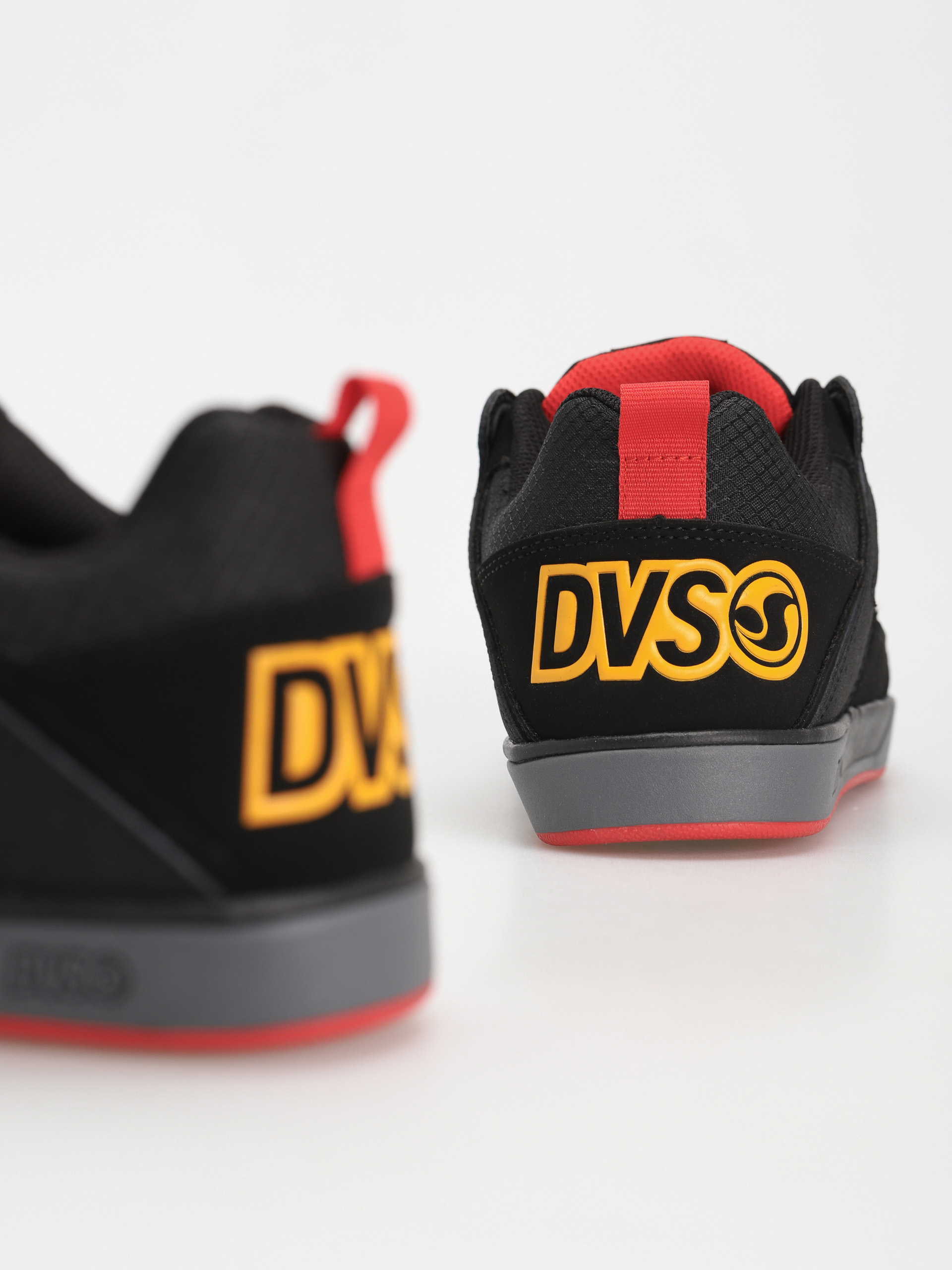Buty DVS Comanche 2.0+ (black yellow red nubuck)