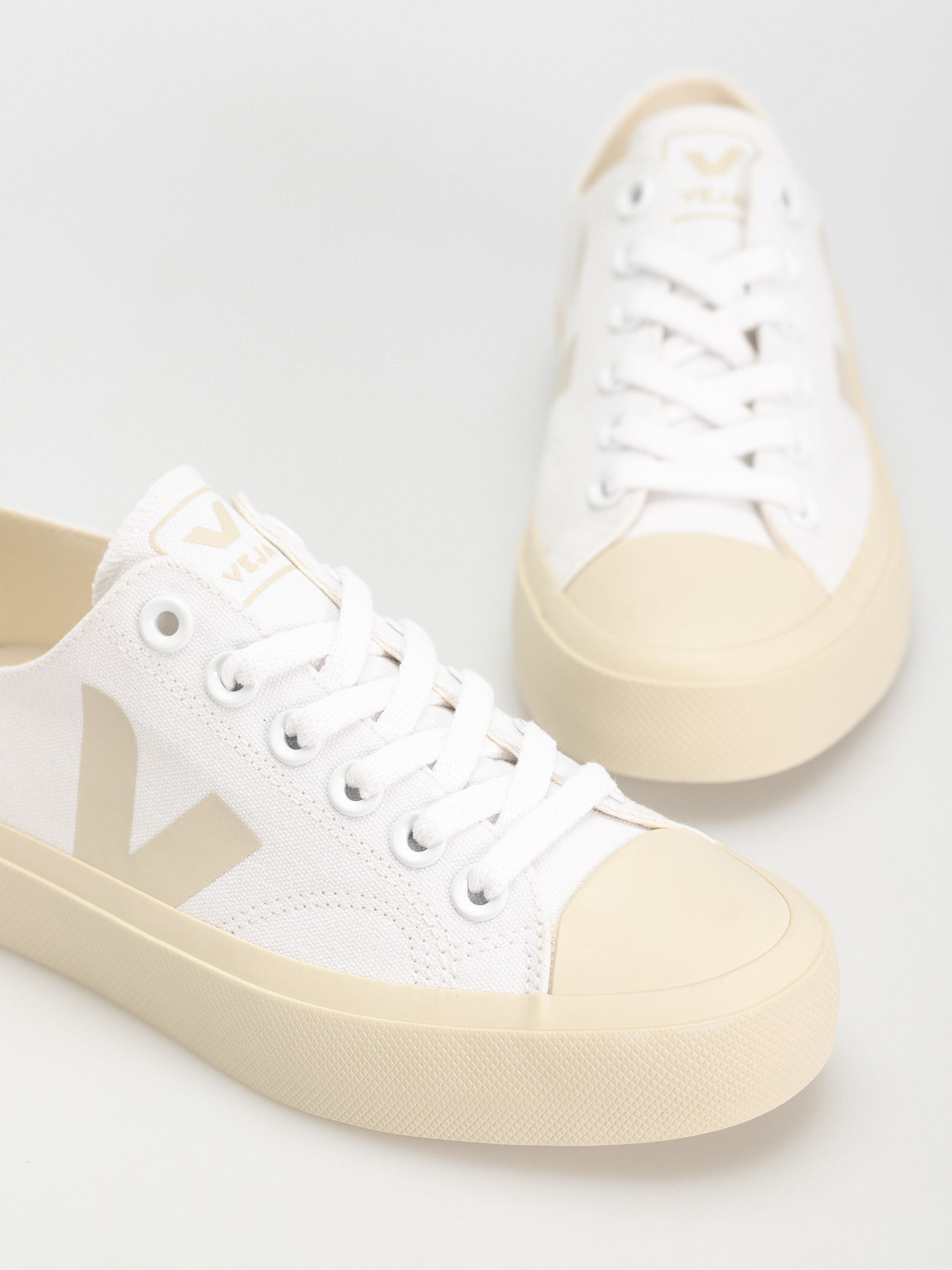 Buty Veja Wata II Low Wmn (white pierre)