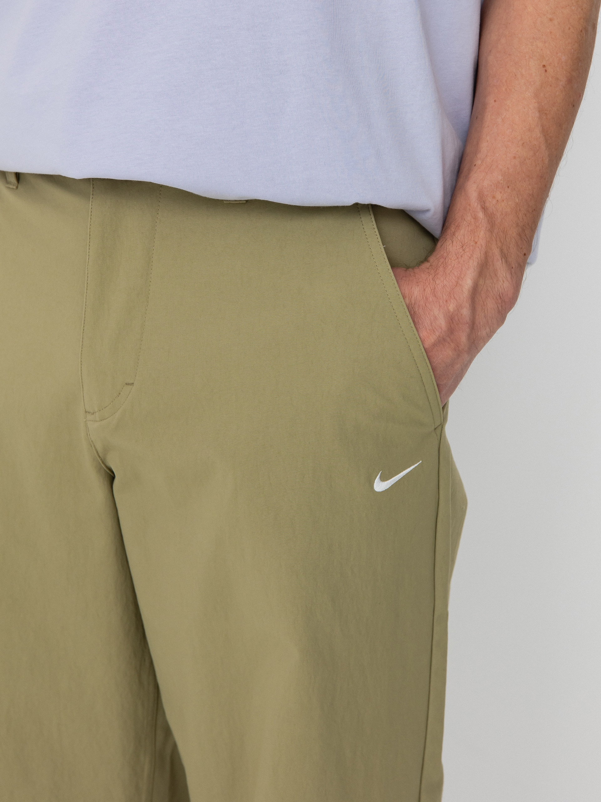 Spodnie Nike SB El Chino (neutral olive/white)