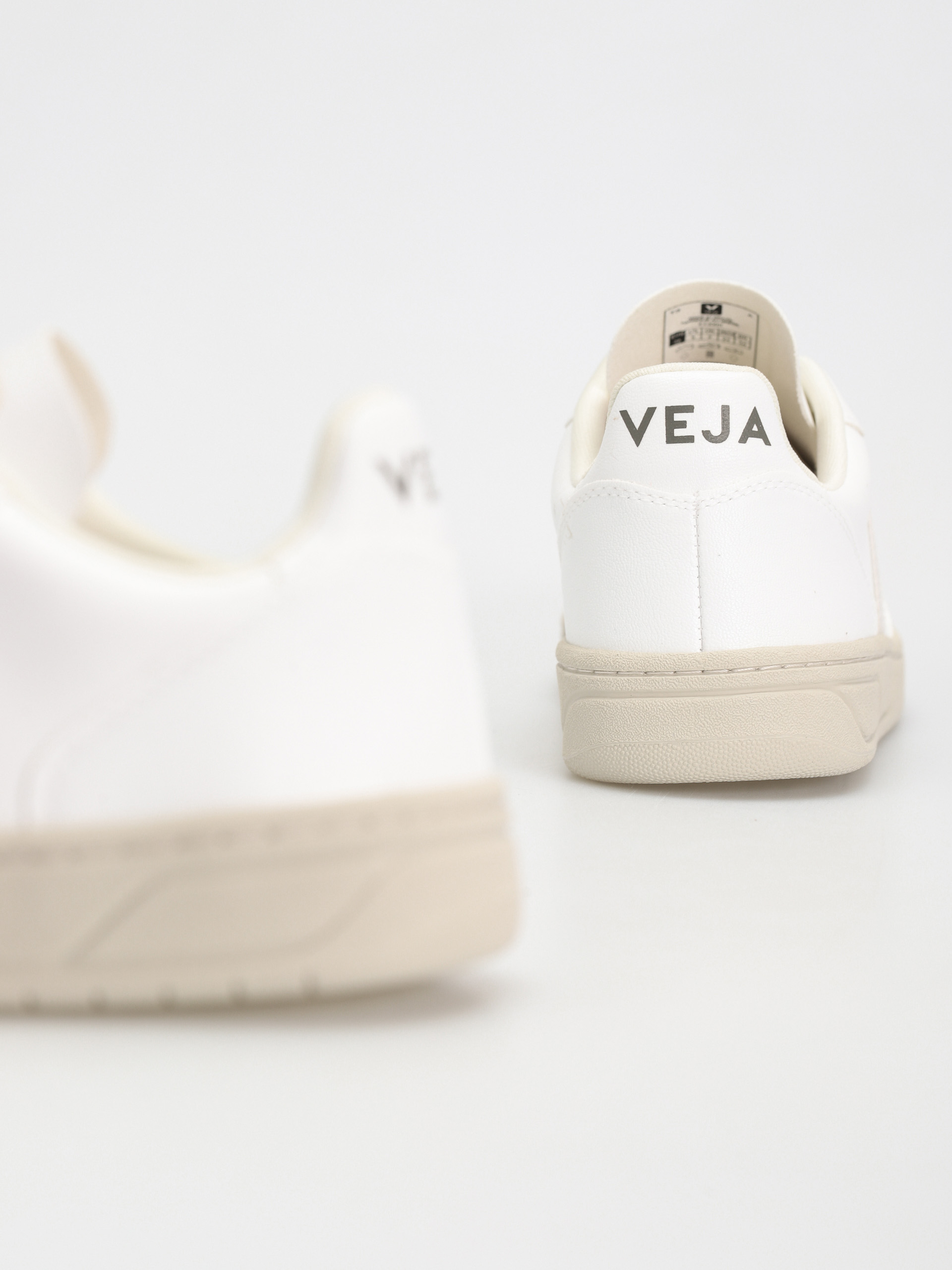 Buty Veja V-10 Wmn (full white)
