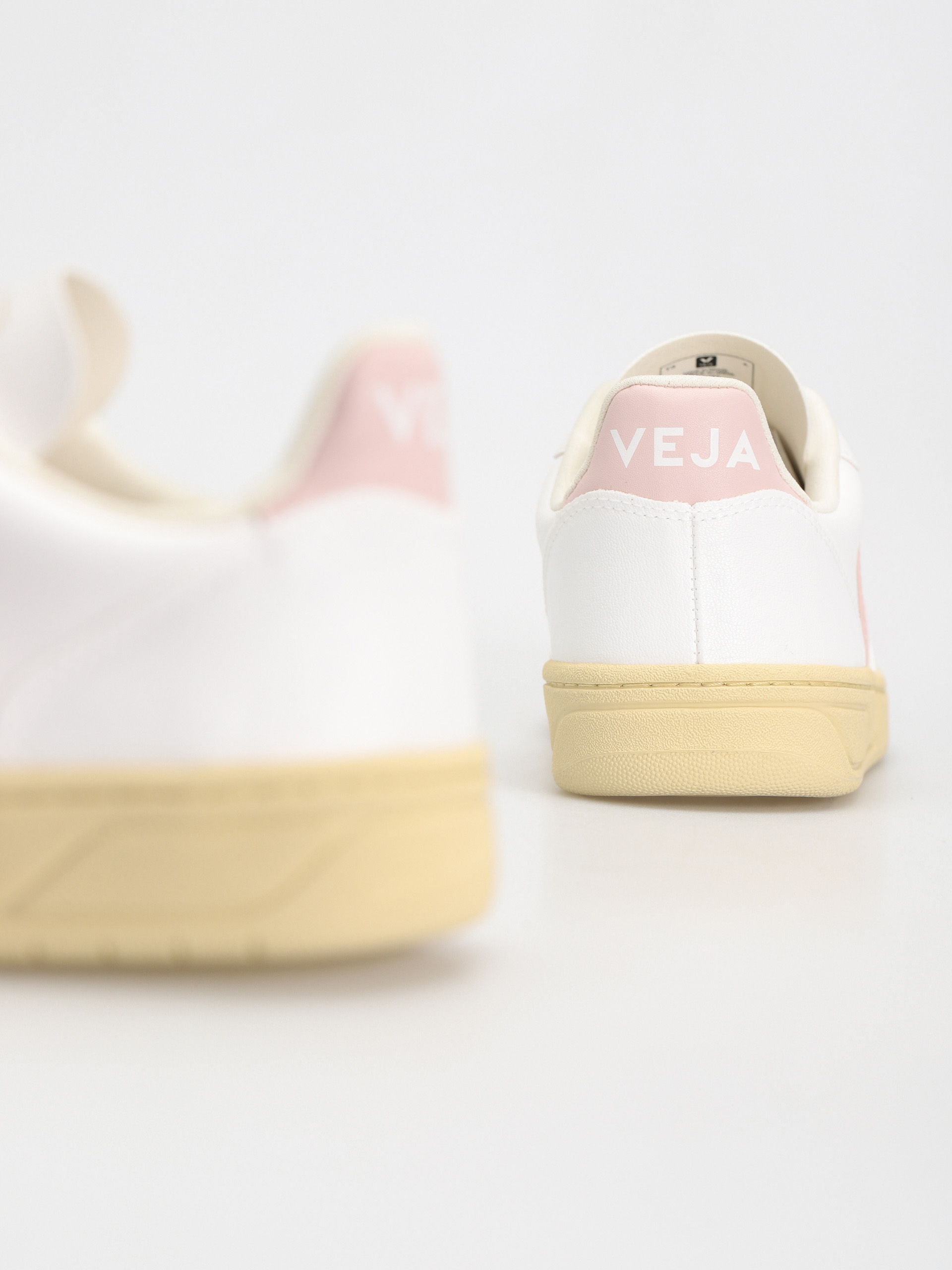 Buty Veja V-10 Wmn (white petale)