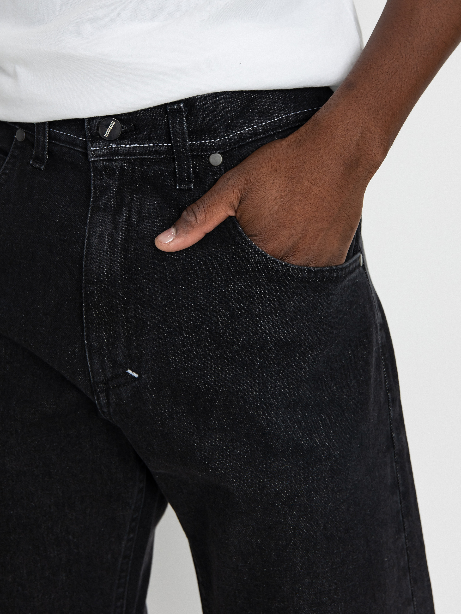 Szorty MassDnm Jeans Signature 2.0 Tapered Fit (black washed)