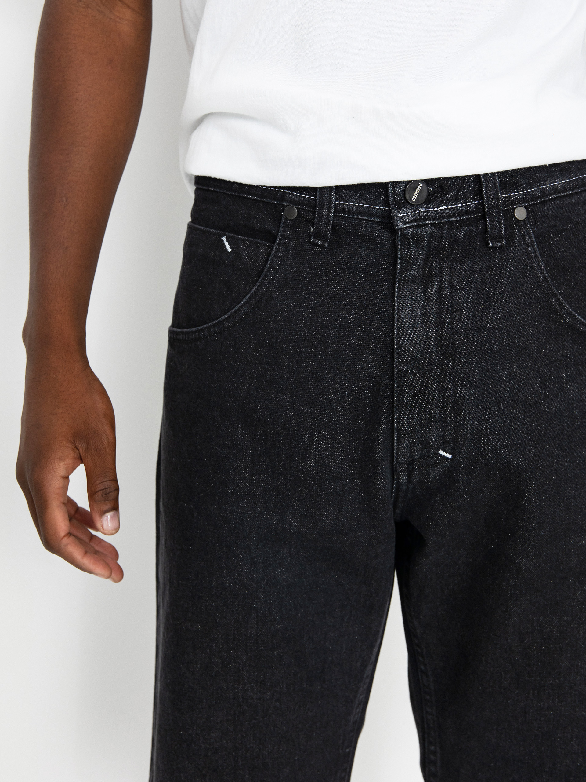 Szorty MassDnm Jeans Signature 2.0 Tapered Fit (black washed)