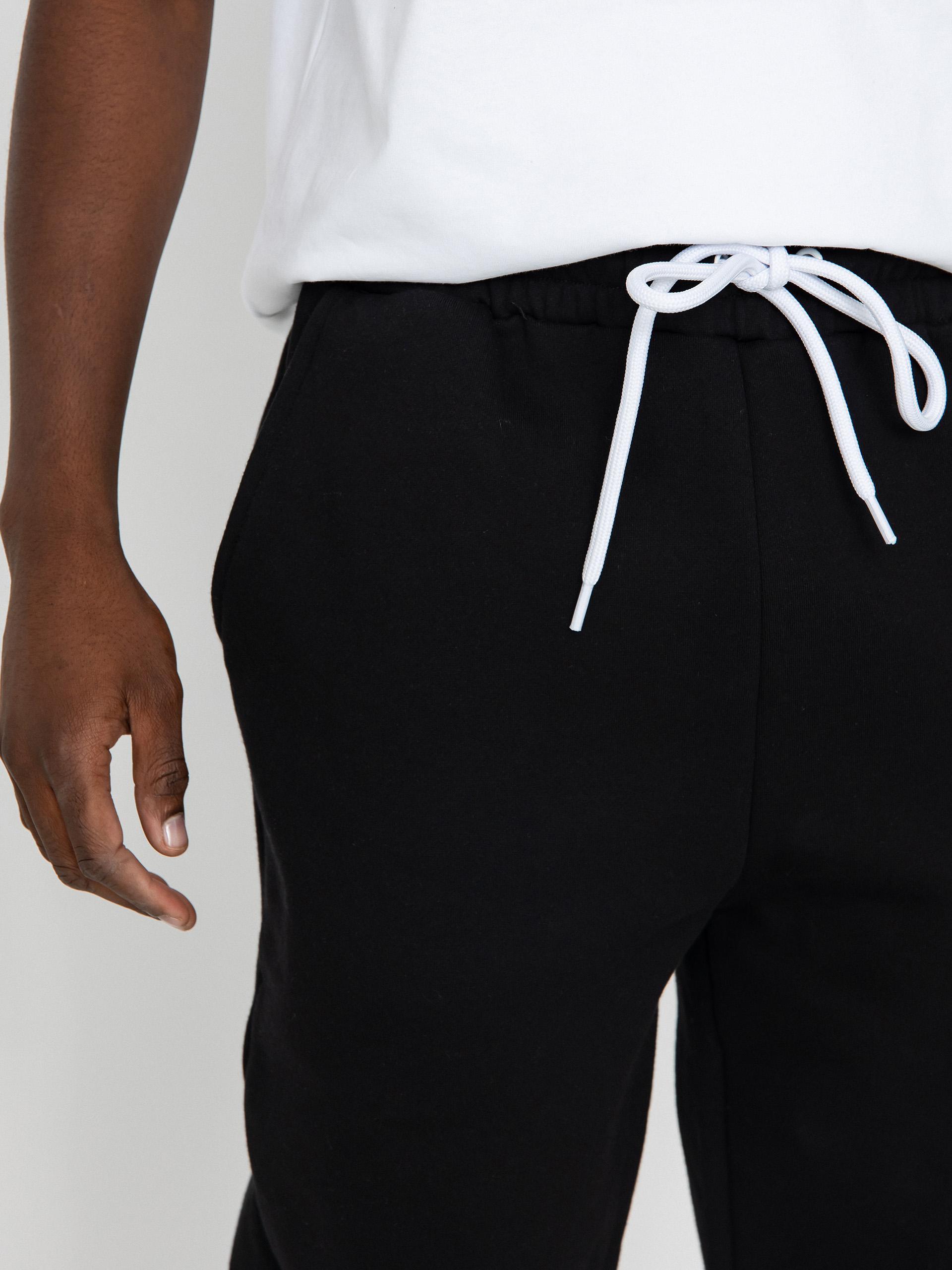 Spodnie MassDnm Signature Patch Sweatpants (black)
