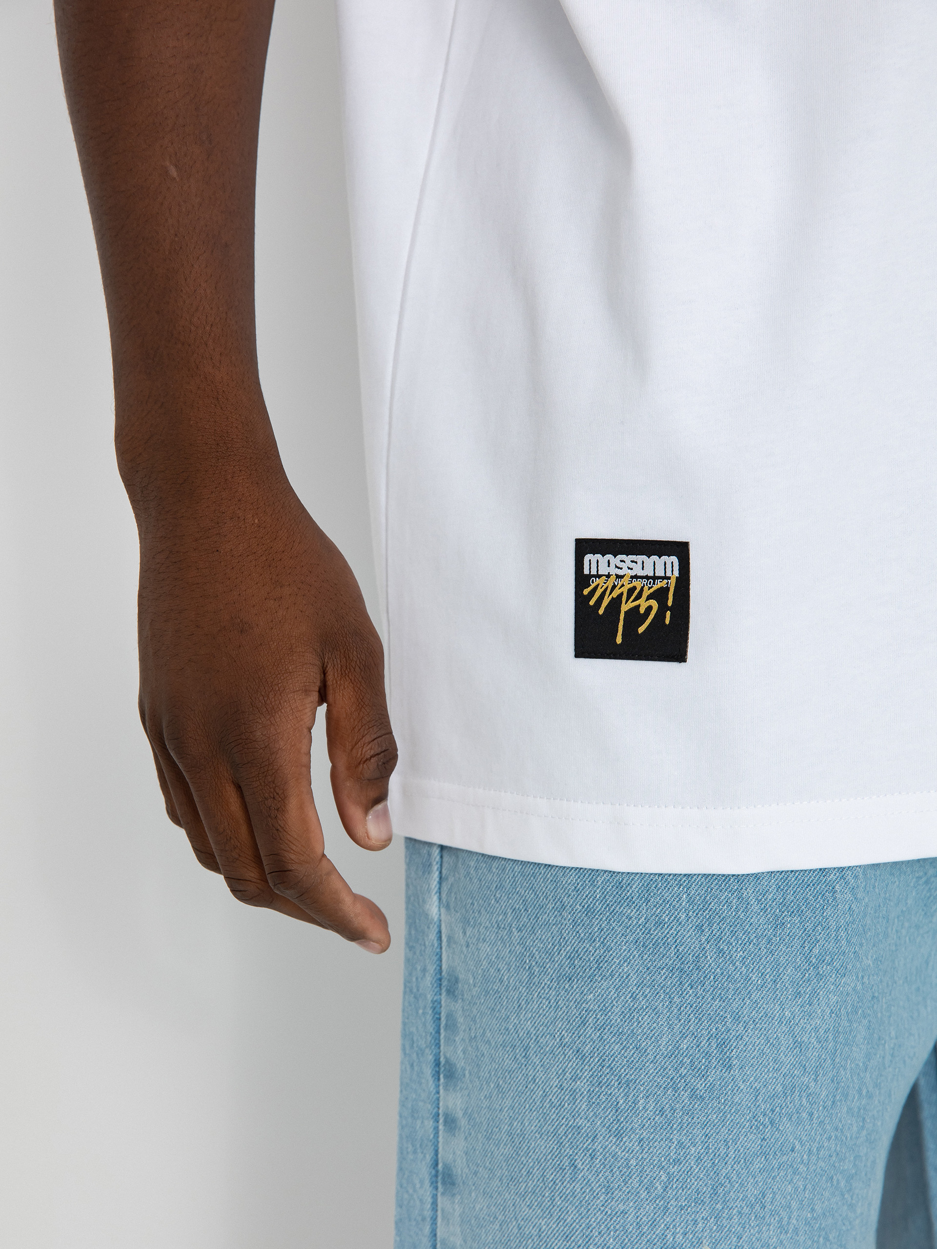 T-shirt MassDnm Ma25 (white)