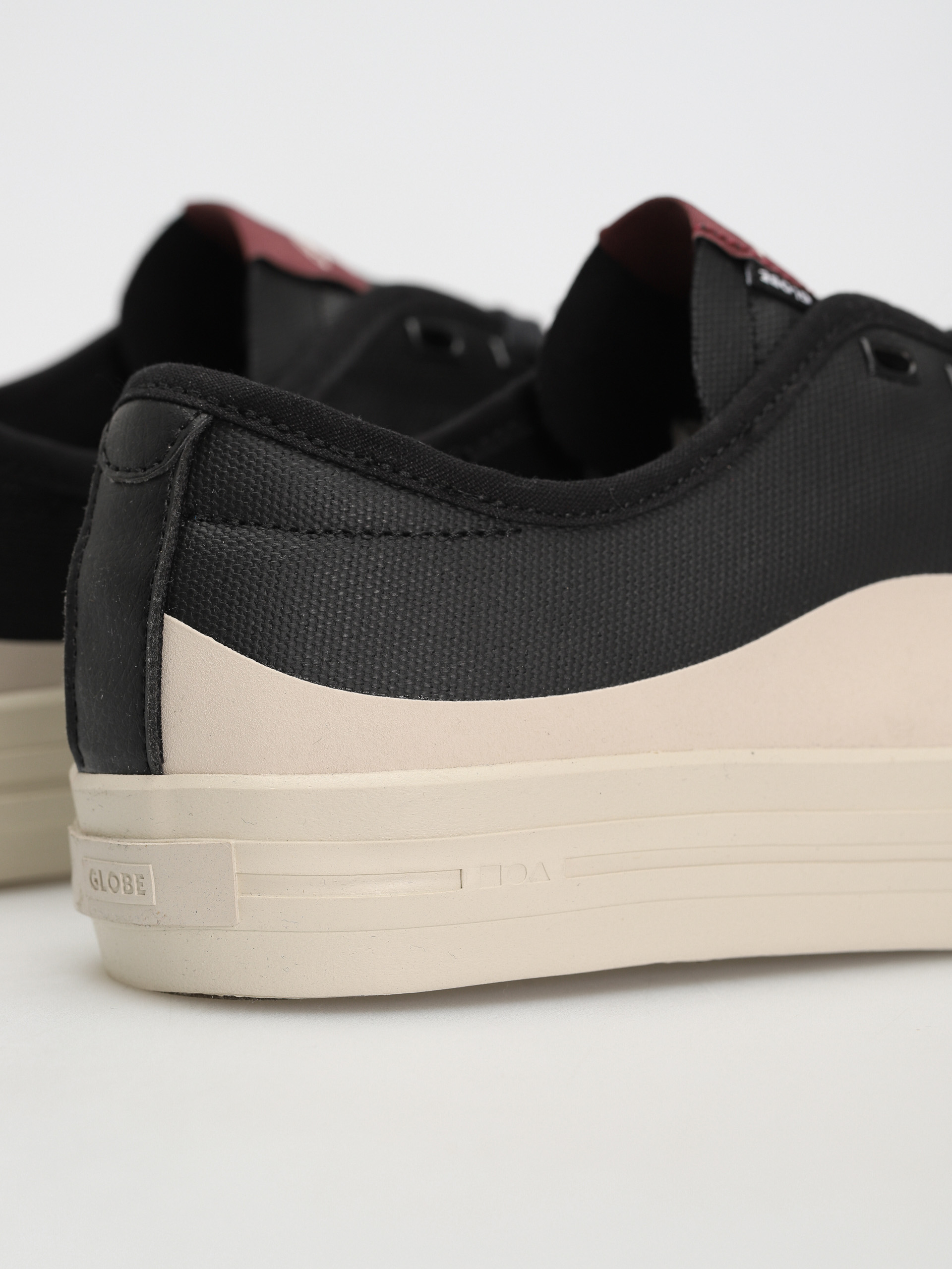 Buty Globe Gillette (black cream)